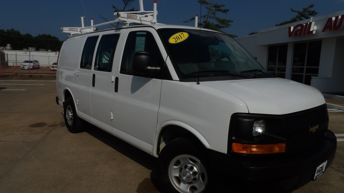 2017 CHEVROLET EXPRESS in Norfolk, VA