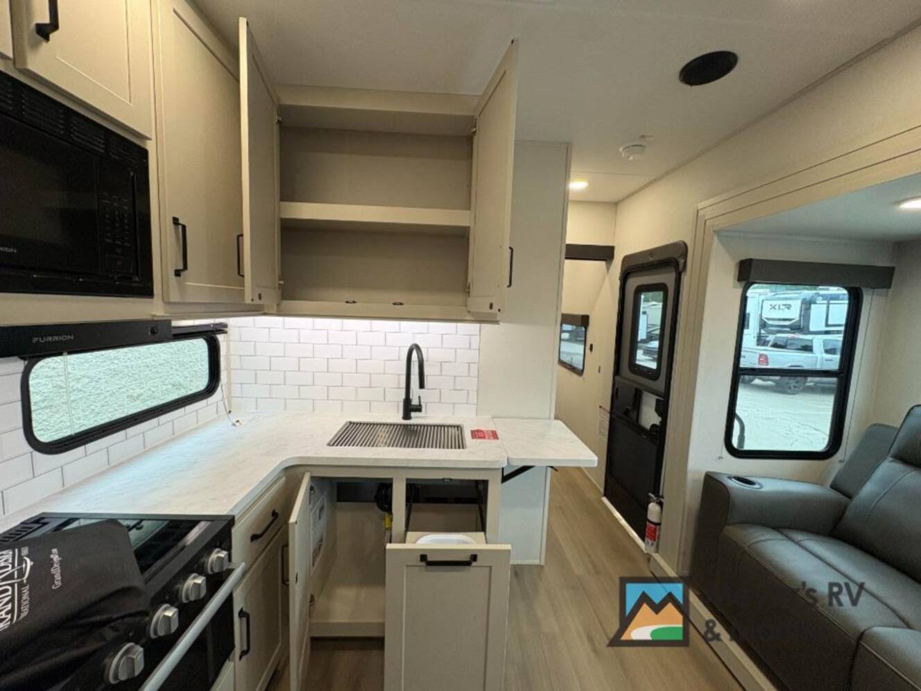 A photo of this 2027 Grand Design Momentum G-Class 29GS