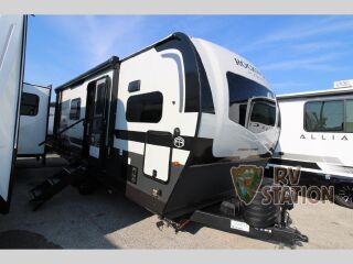 2027 FOREST RIVER ROCKWOOD MINI LITE 2523MBR
