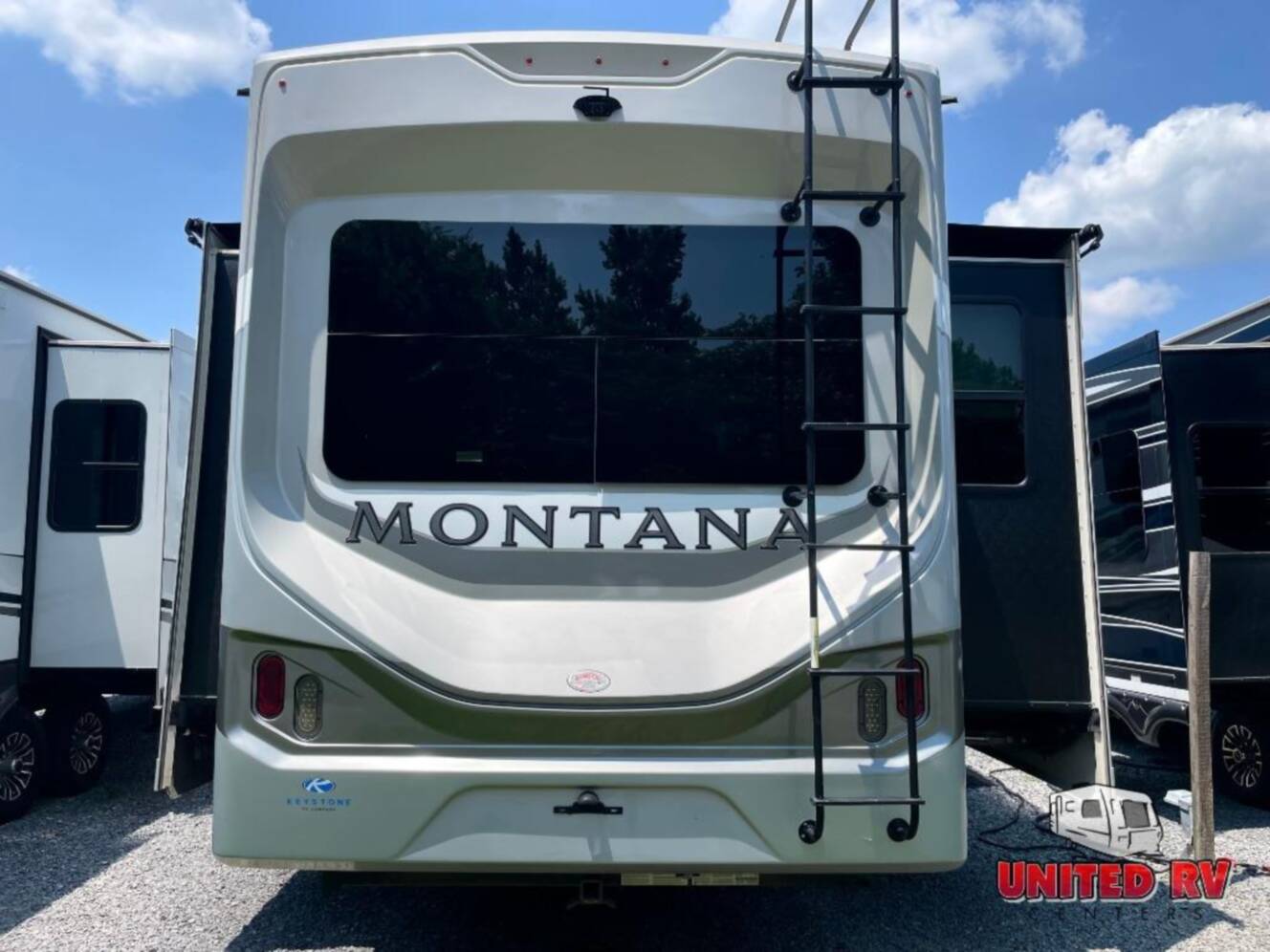 A photo of this 2022 Keystone Rv Montana Legacy 3231CK