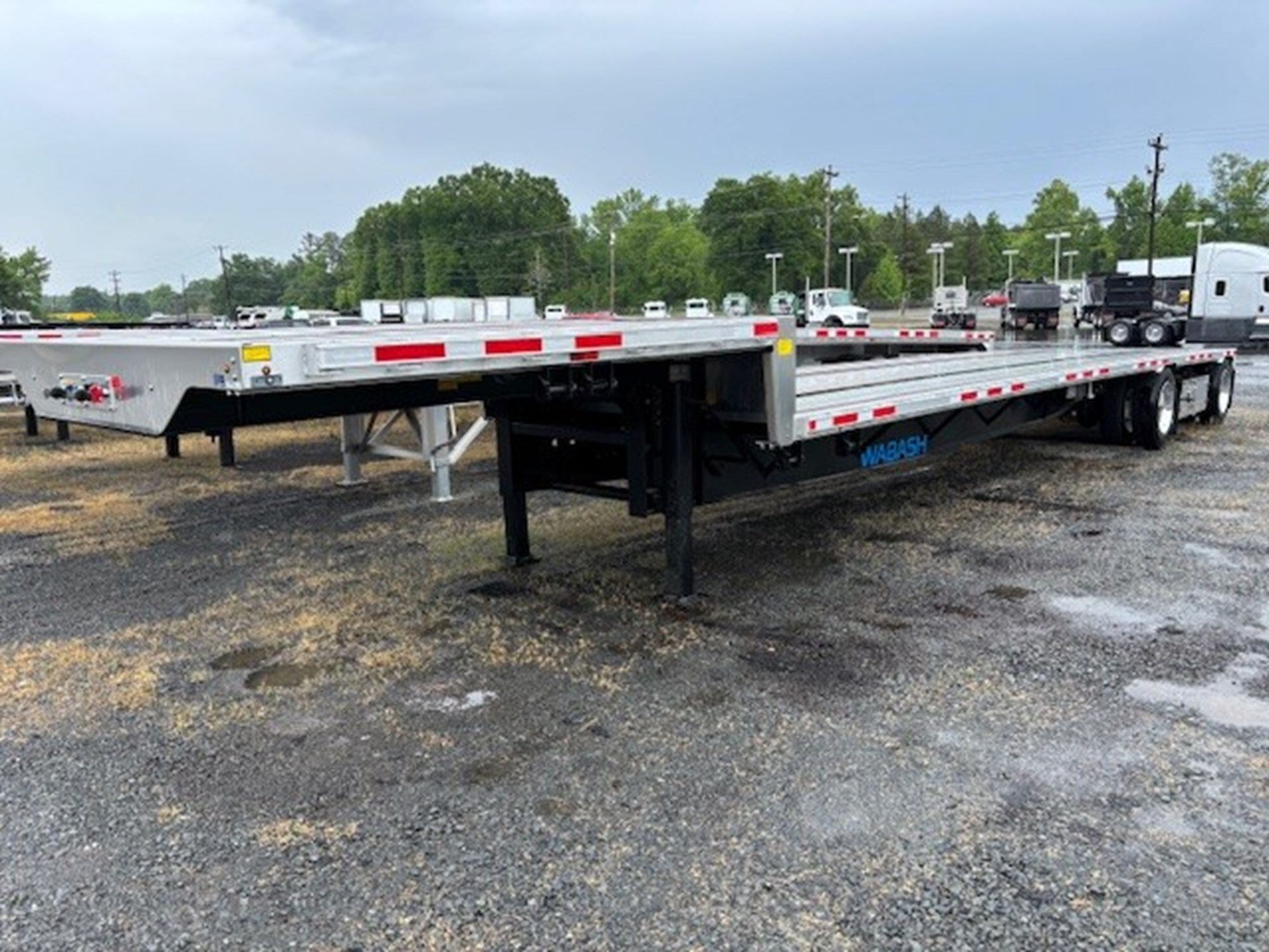 2027 Wabash Platform Combo Steel / A in Albemarle, NC