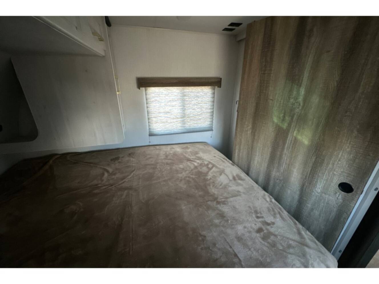A photo of this 2024 Heartland Eddie Bauer 270RL