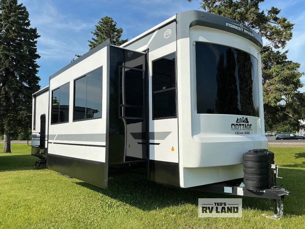 2027 Forest River Rv Cedar Creek Cottage 40CDL in paynesville MN
