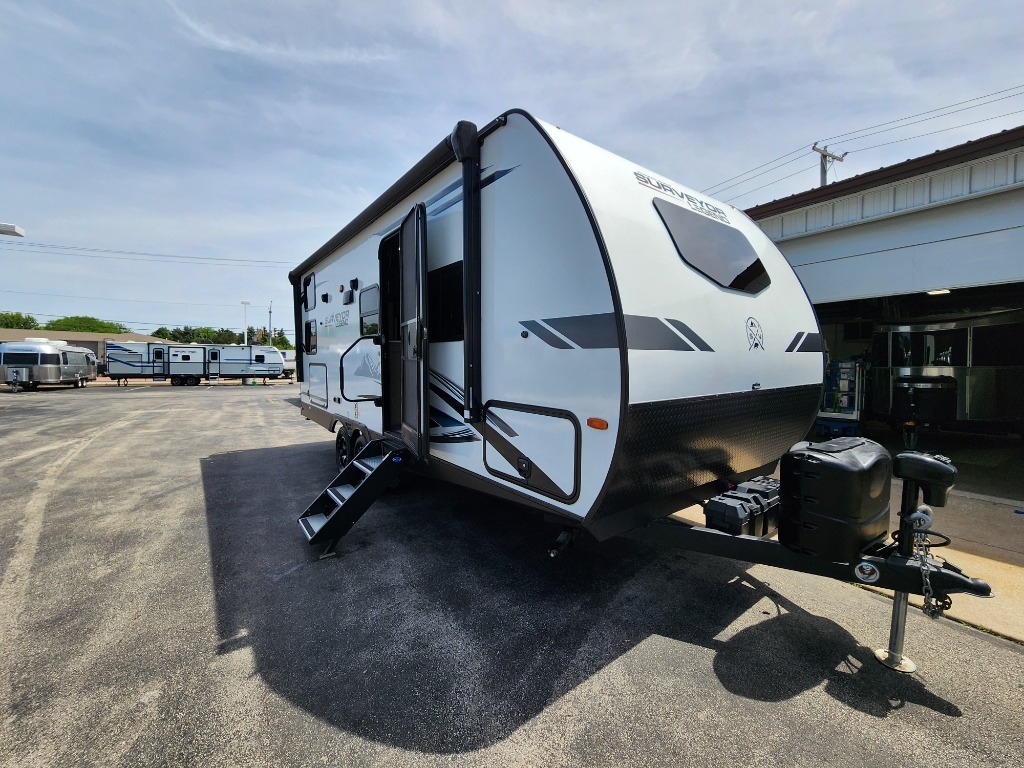 2022 Forest River Rv Surveyor Legend 240BHLE RV