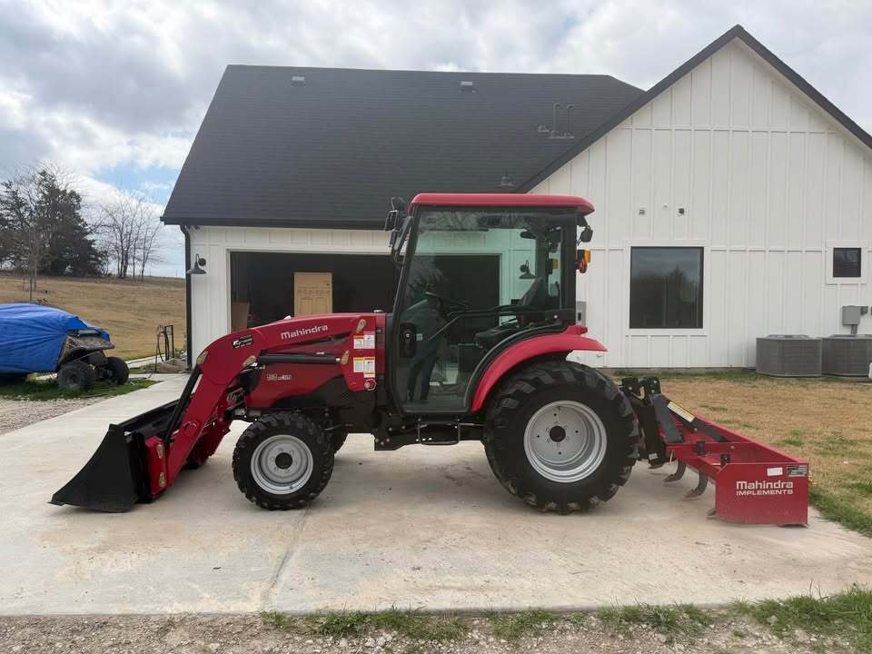 2024 MAHINDRA 1640 HST in Fargo, ND