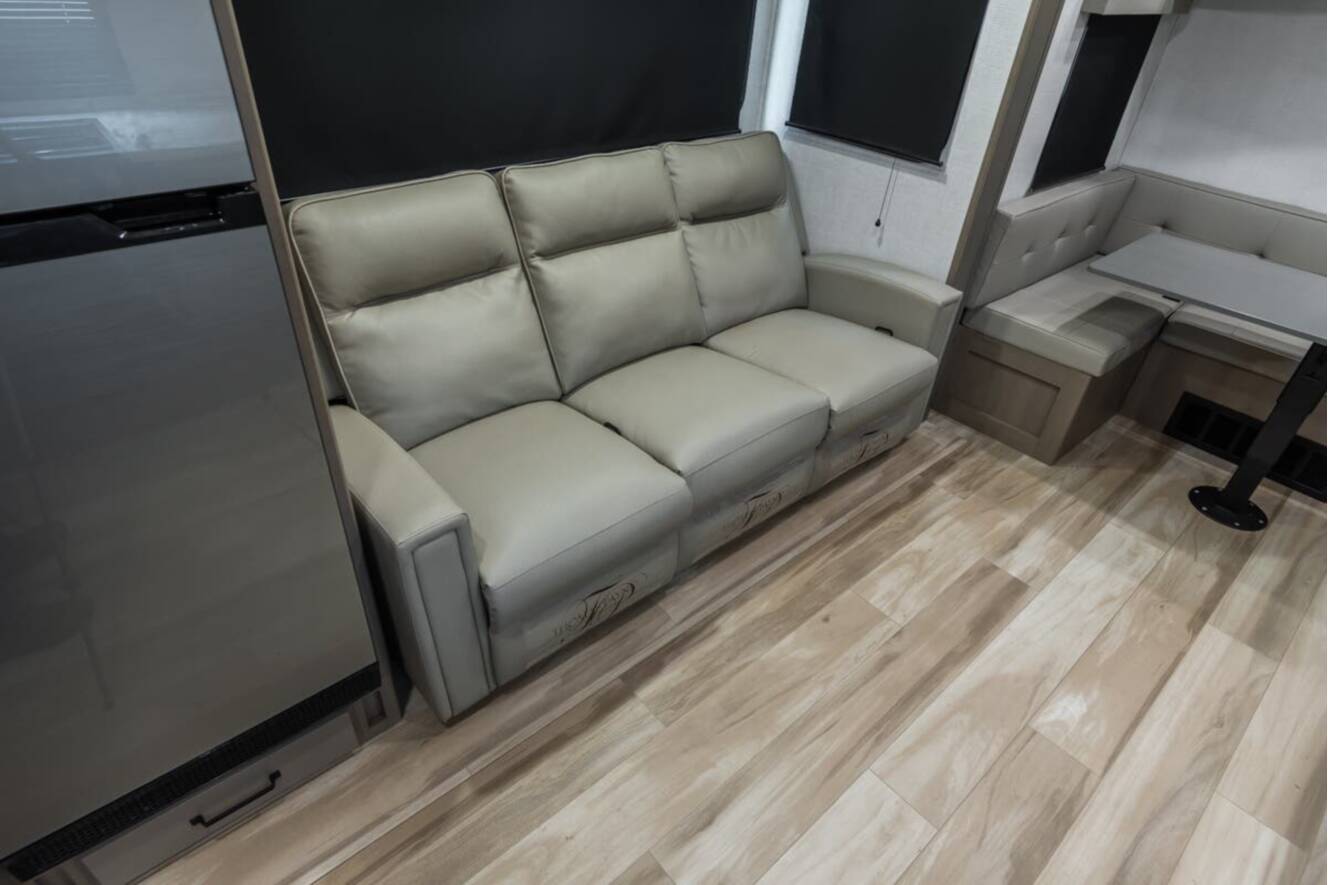 A photo of this 2025 Grand Design Reflection 150 Series 270BN