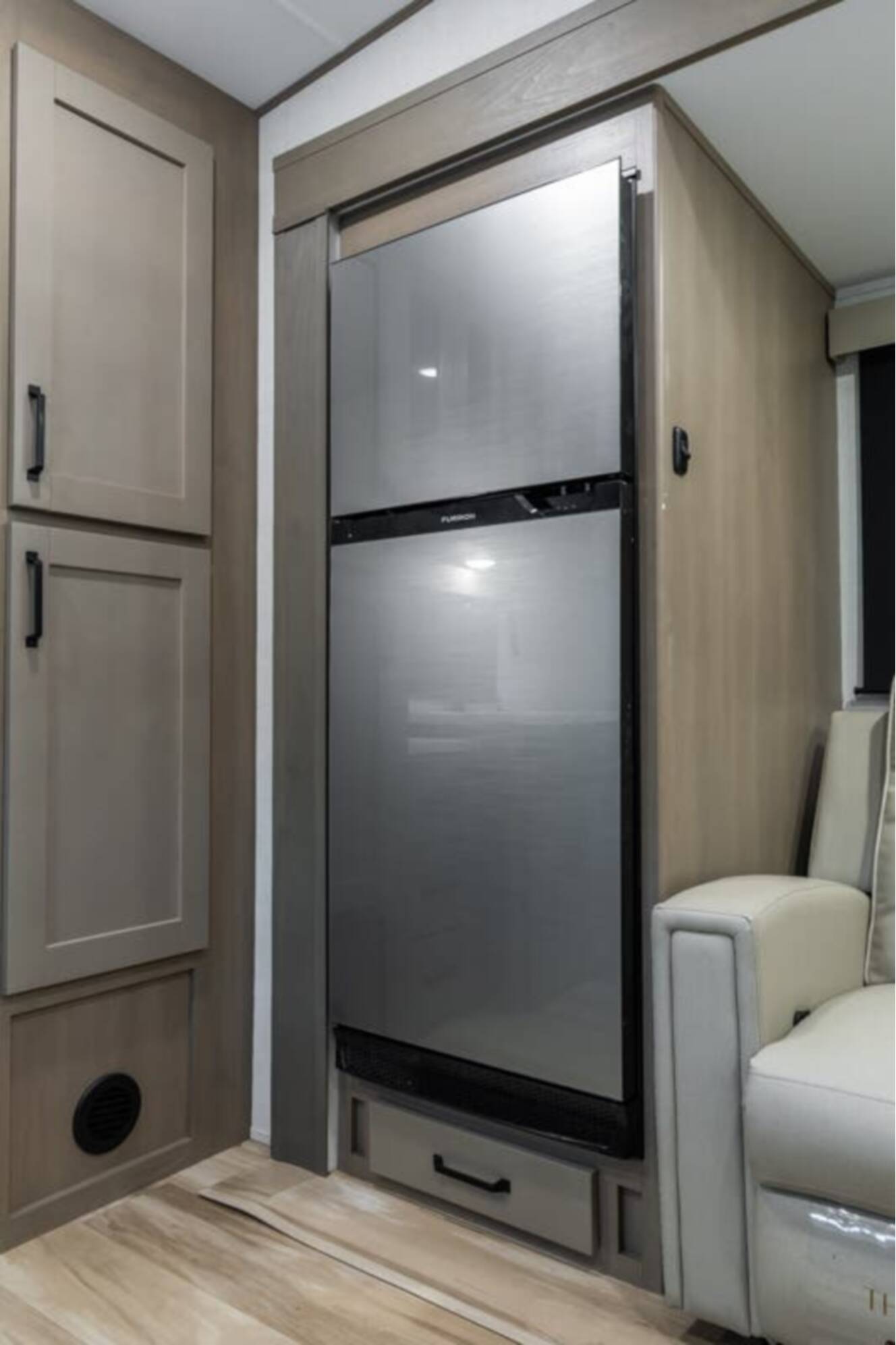 A photo of this 2025 Grand Design Reflection 150 Series 270BN