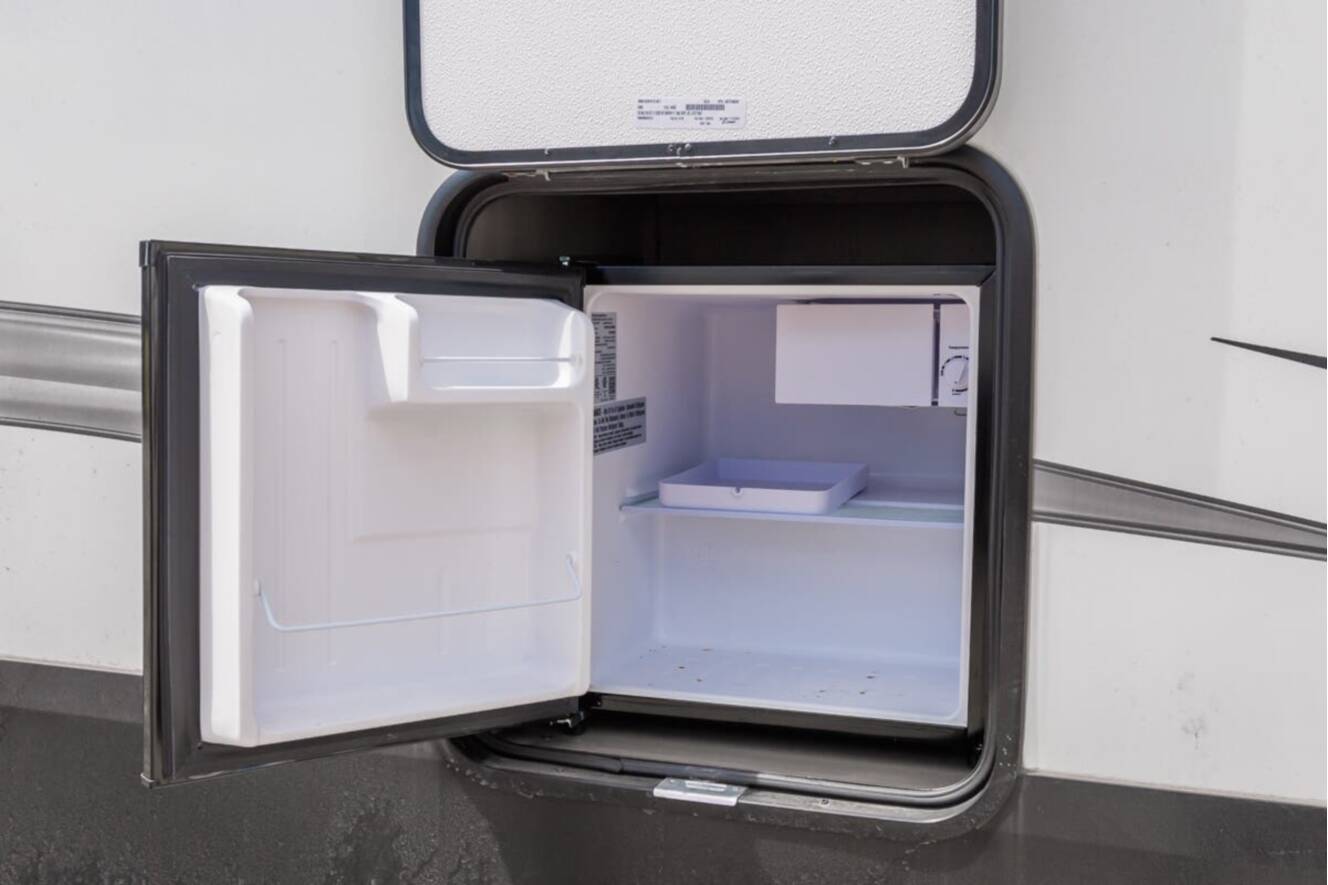 A photo of this 2025 Grand Design Reflection 150 Series 270BN