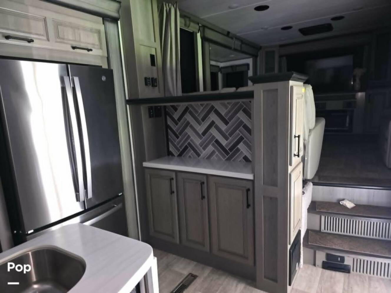 A photo of this 2022 Keystone Montana 3763BP