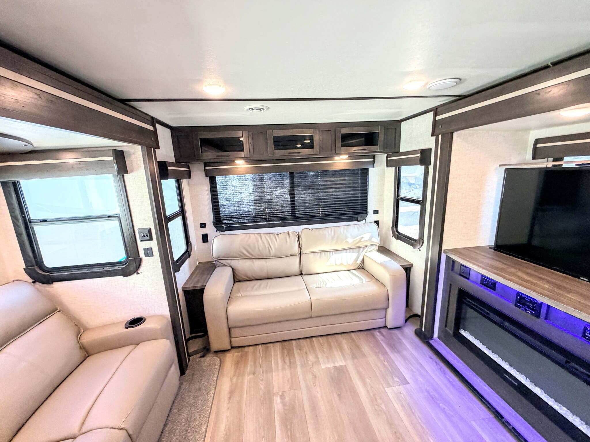 2021 Crossroads Cruiser Aire CR-30RLS in mesa AZ
