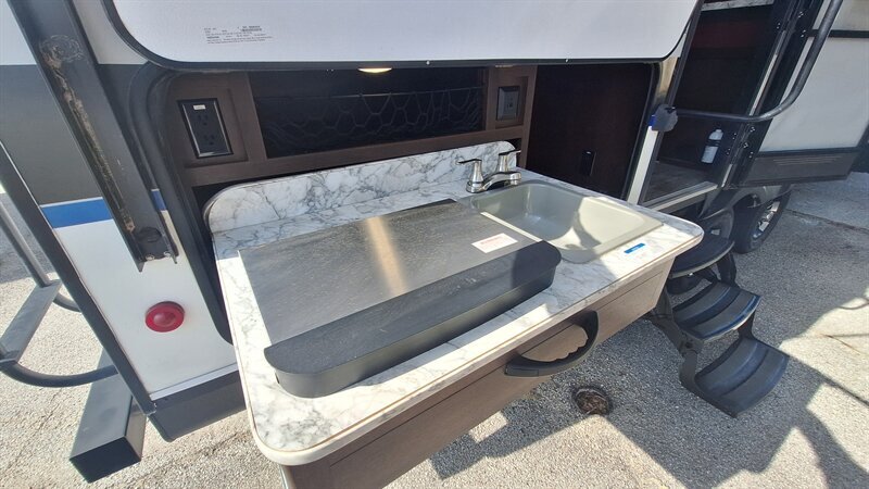2018 Jayco White Hawk 27RB in liberty TX