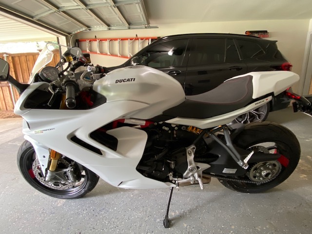 2022 Ducati SUPERSPORT 950 S 950 S in Dallas, TX
