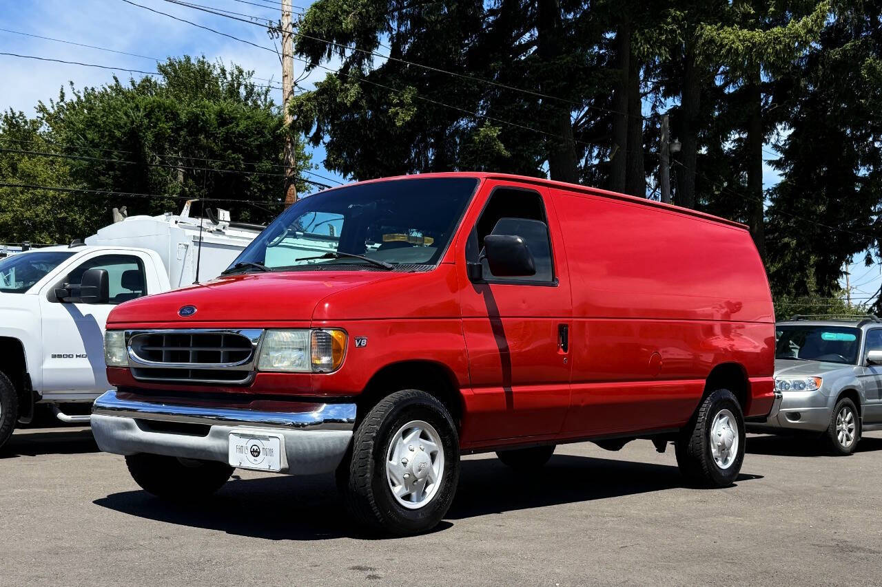 2002 FORD ECONOLINE in Tualatin, OR