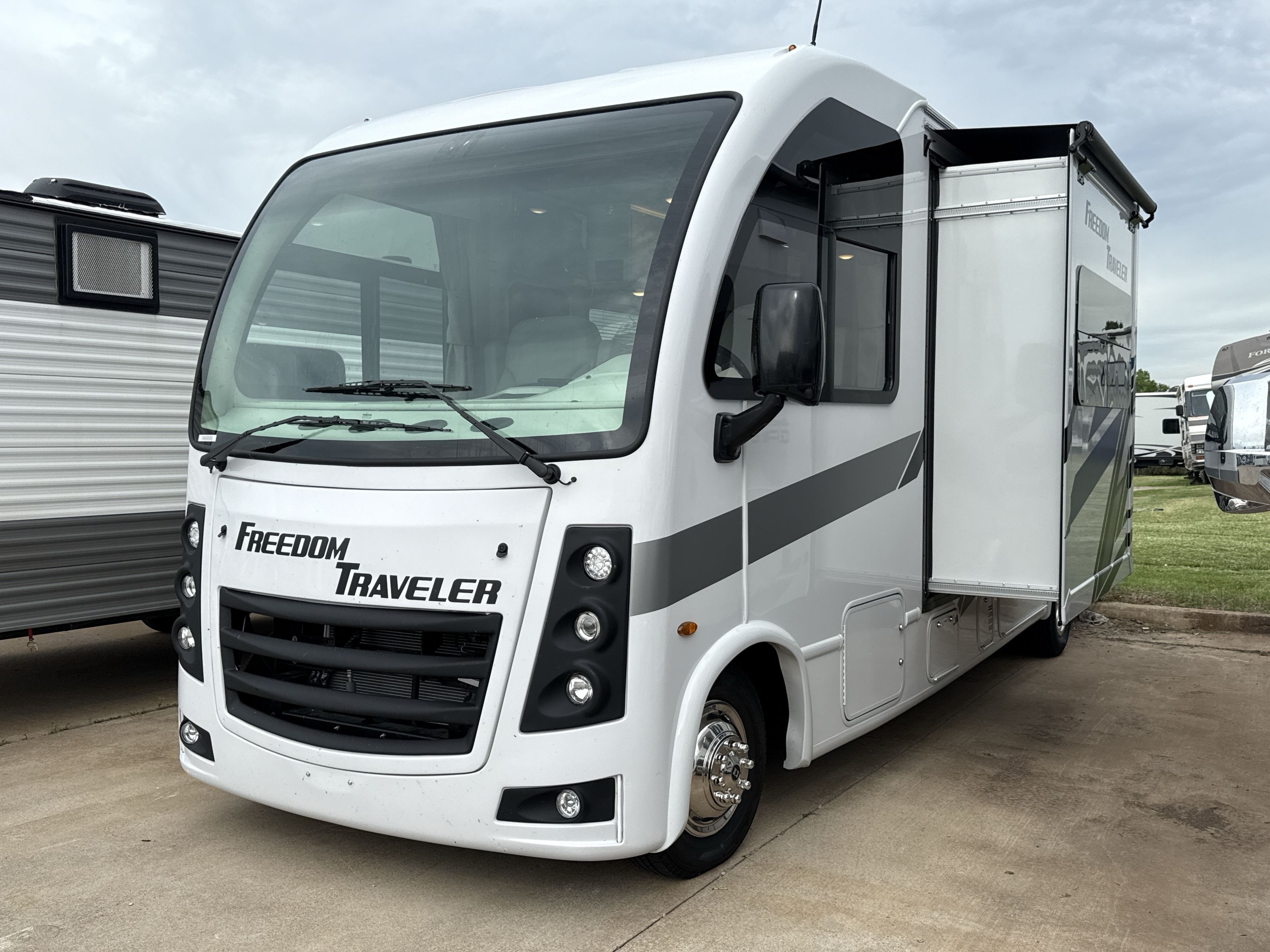 2026 Thor FREEDOM TRAVELER A24 in denton TX