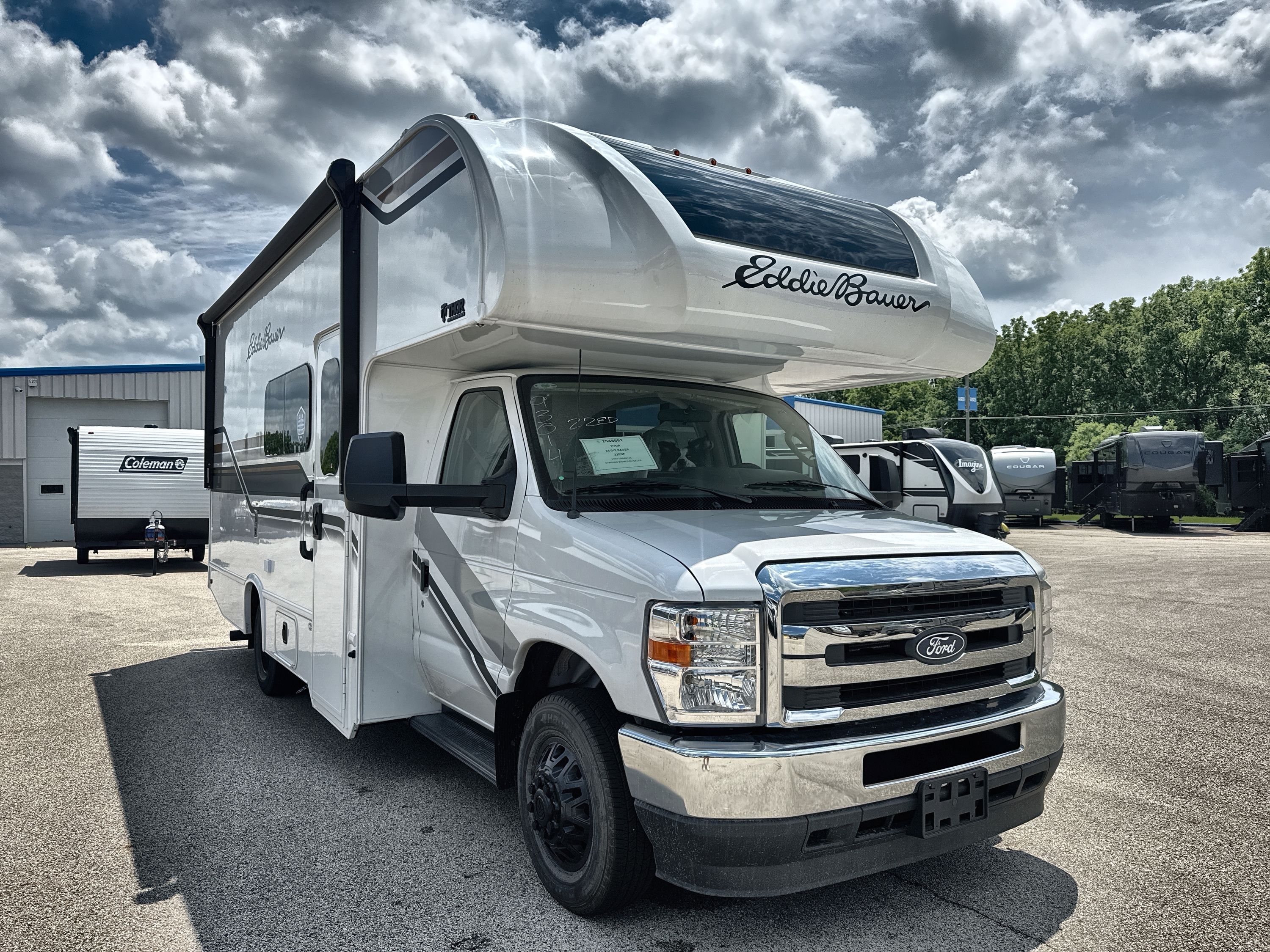 2027 Thor EDDIE BAUER 22EDF in wauconda IL