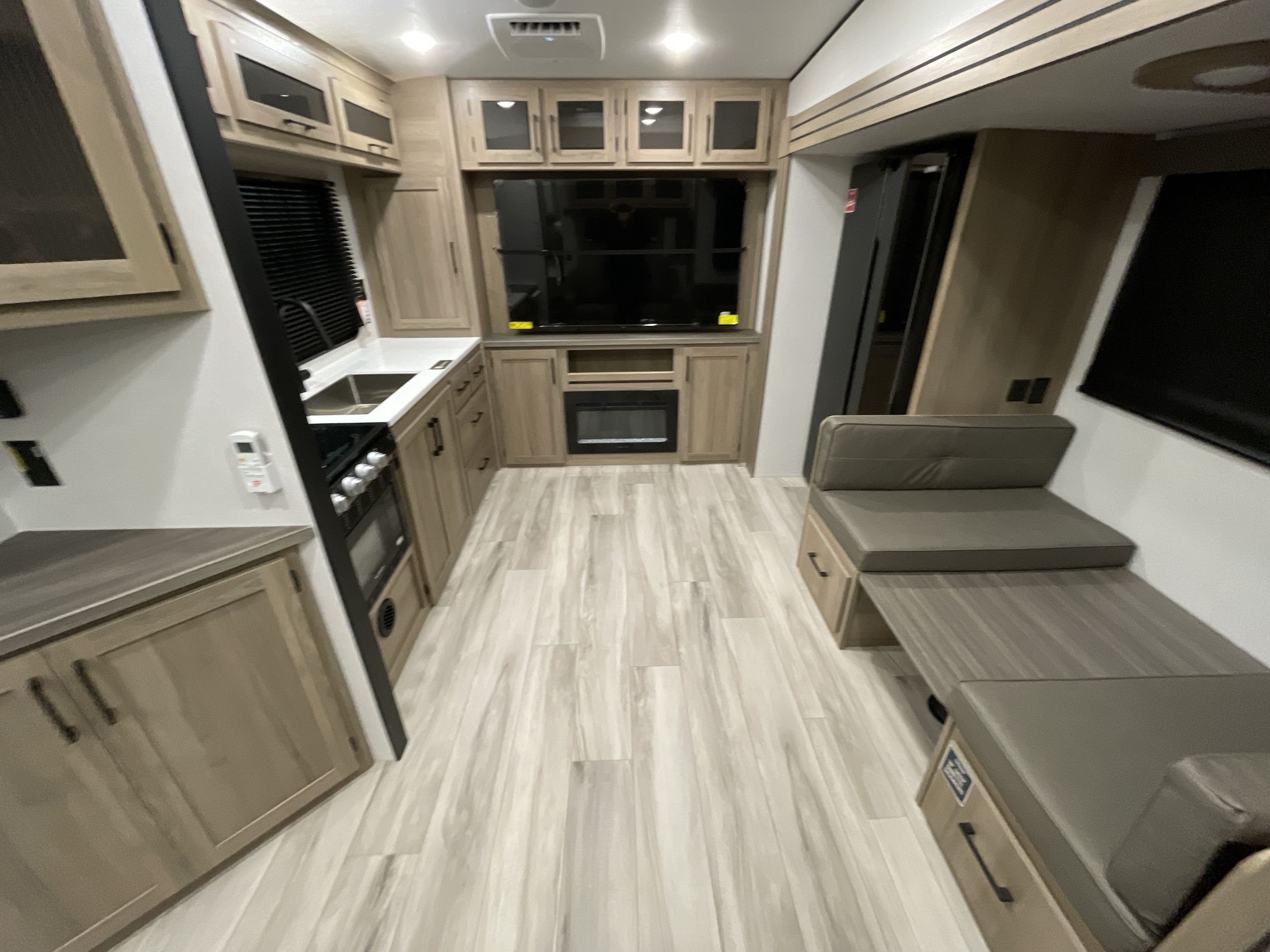 2026 Keystone COLEMAN LEGACY 2400REX in little falls MN