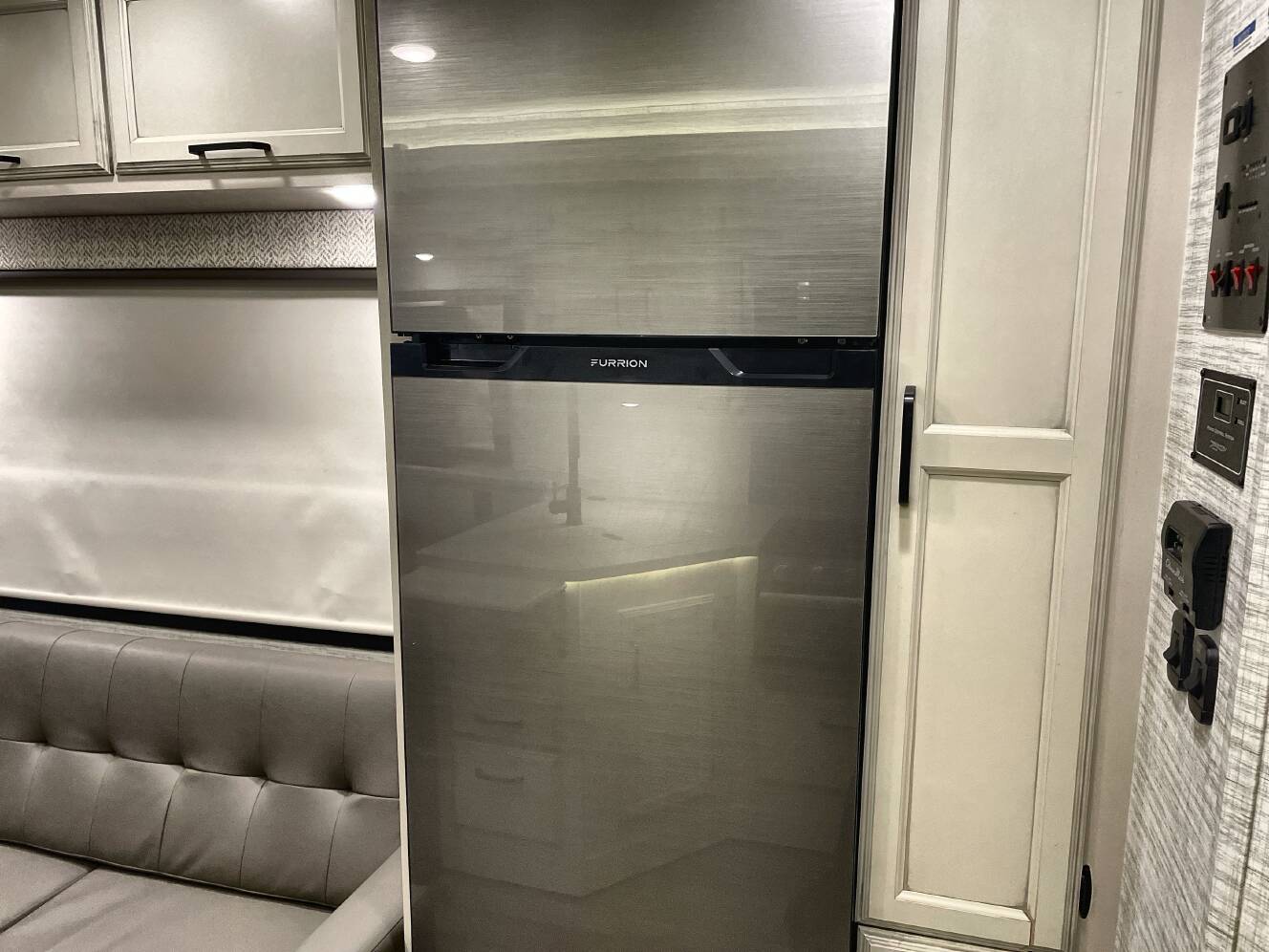 A photo of this 2024 Jayco ALANTE 29F