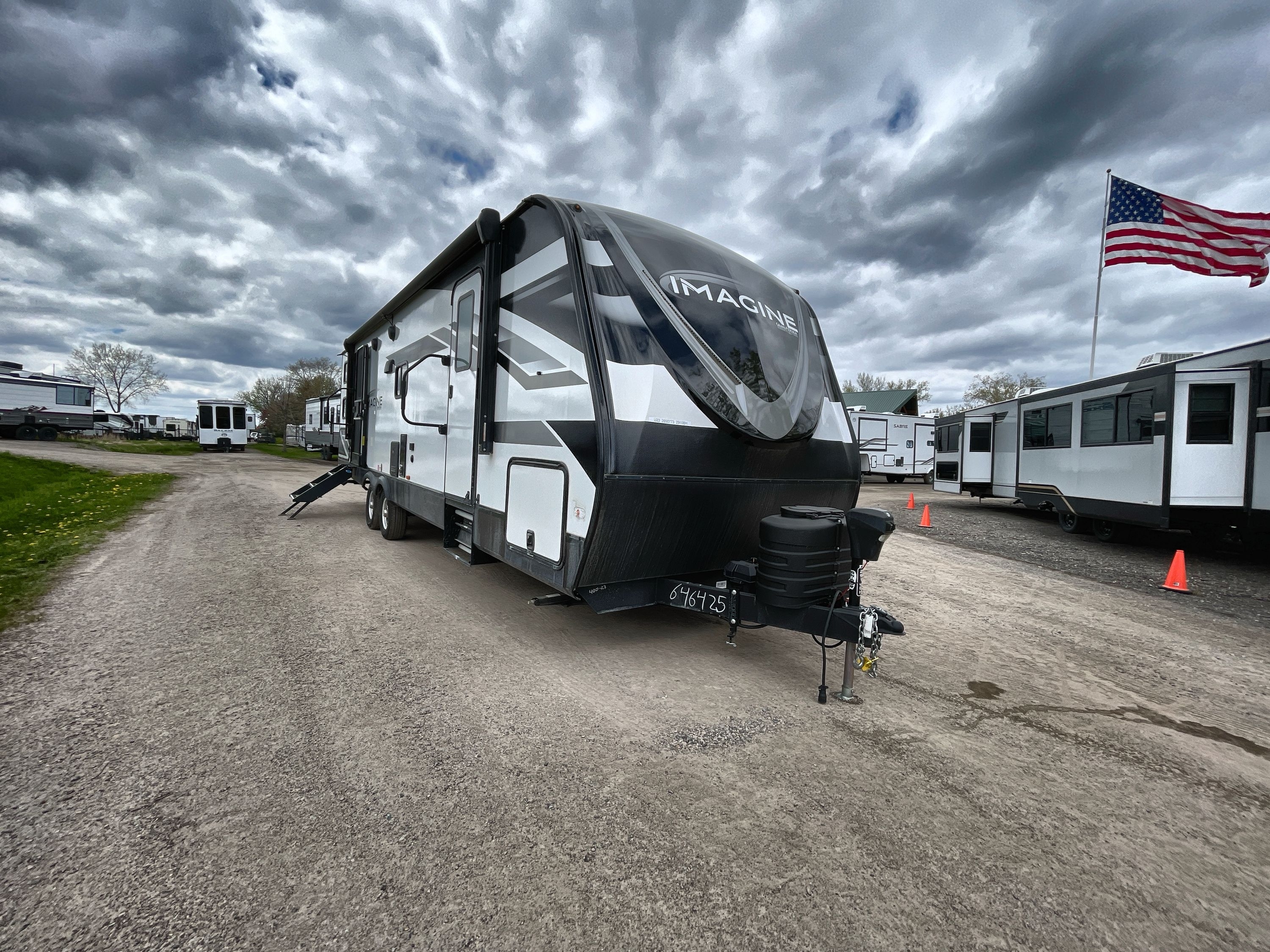 2023 Grand Design IMAGINE 2910BH RV