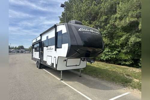 2027 Dutchmen EDDIE BAUER SUMMIT 3511RK in ashland VA