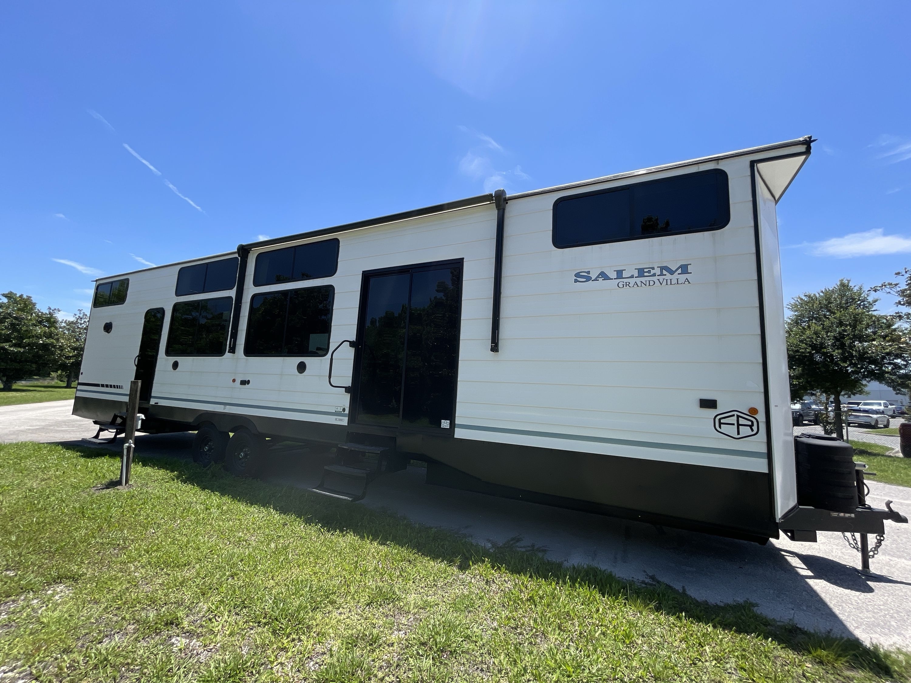 2026 Forest River SALEM VILLA GRAND 42ICE in st. augustine FL