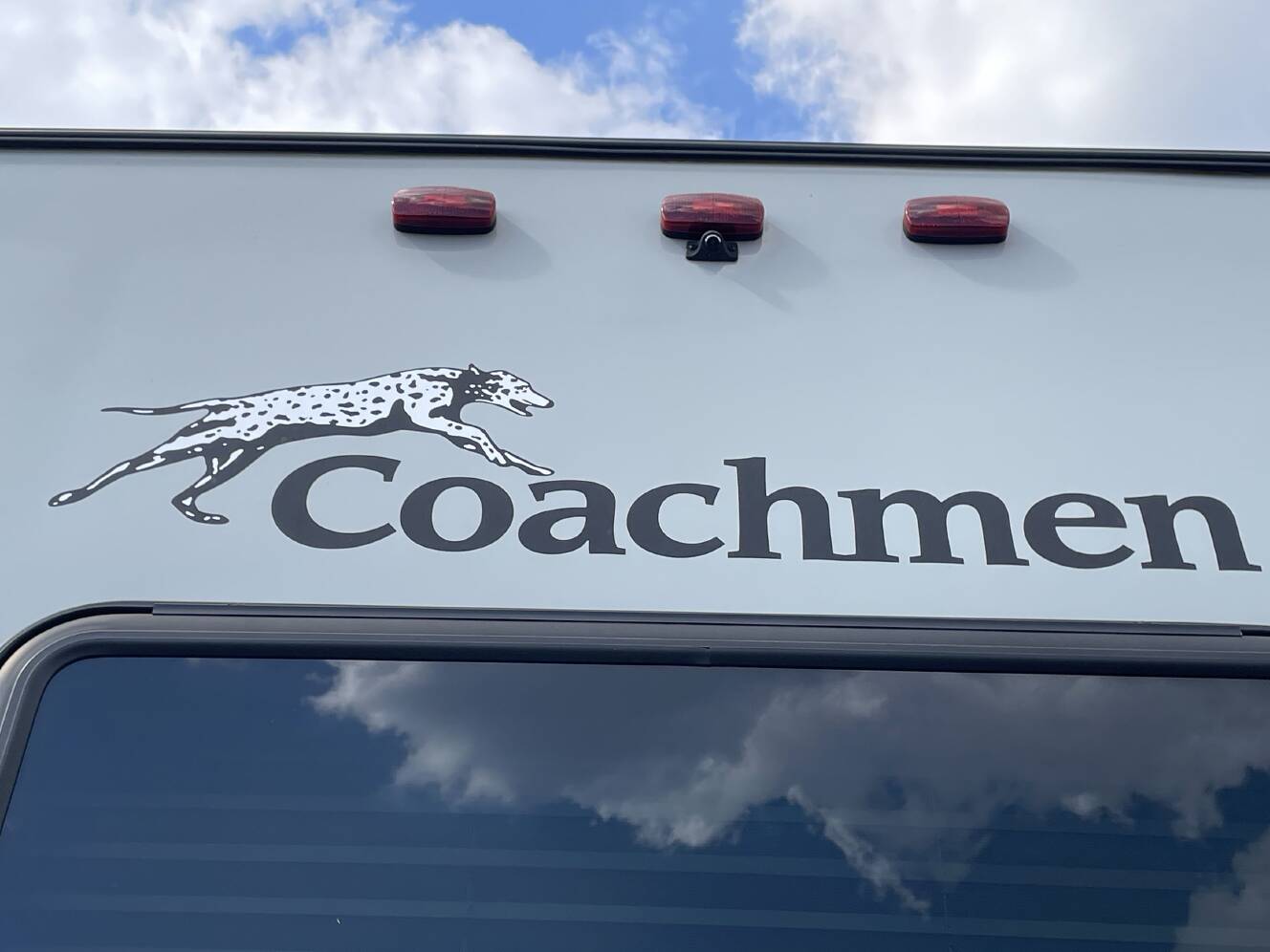 A photo of this 2022 Coachmen PURSUIT 31BH