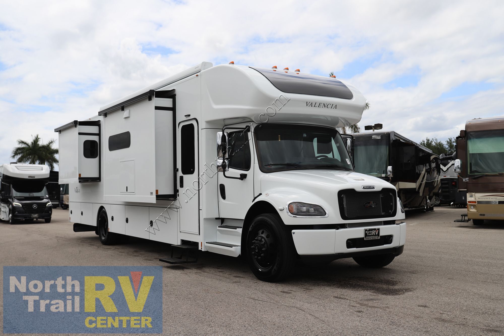 2027 Renegade Rv Valencia 39RB RV