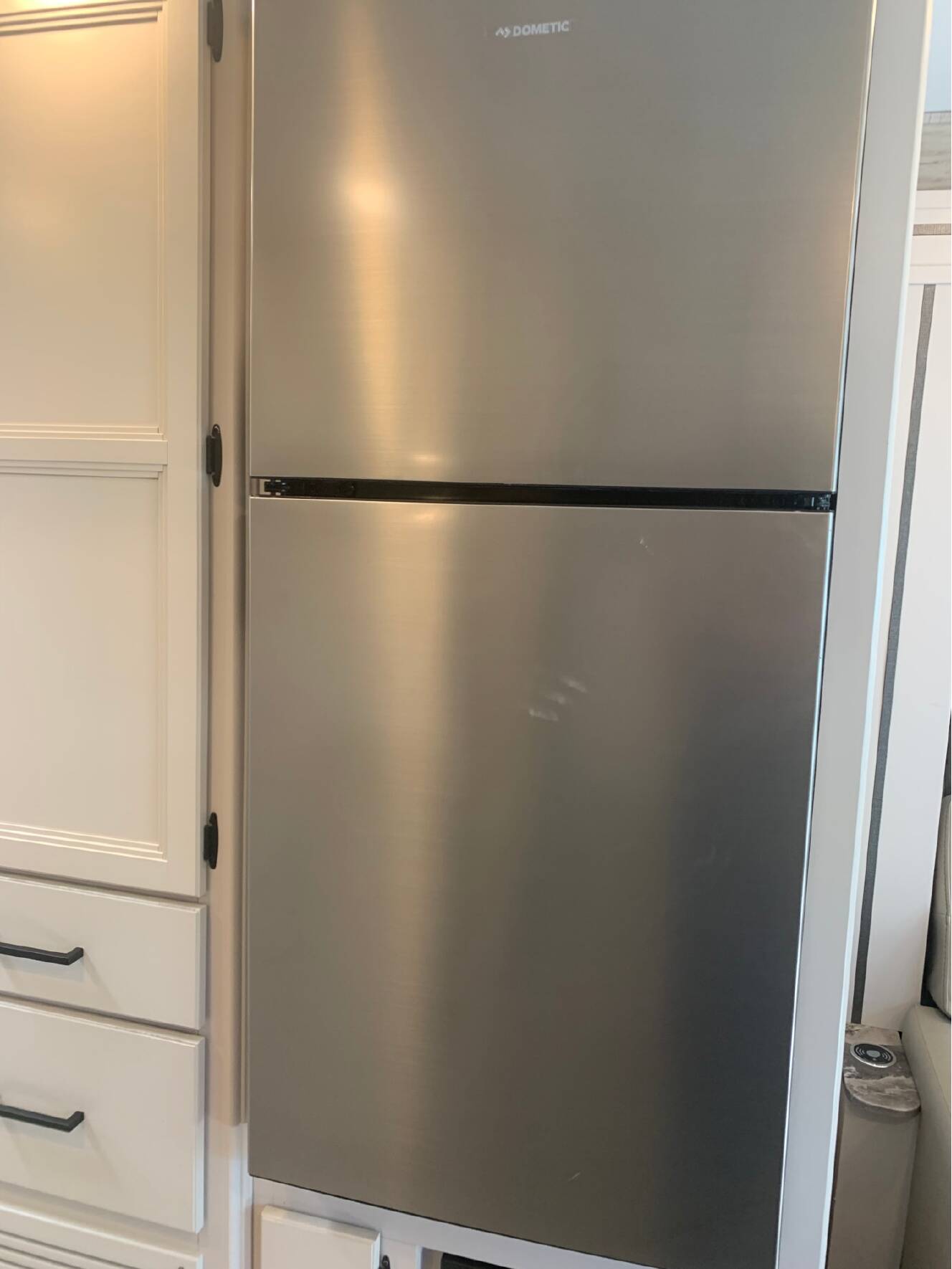 A photo of this 2023 Thor VEGAS 24.3