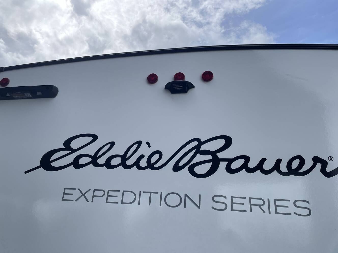 A photo of this 2027 Dutchmen EDDIE BAUER EXPEDITION 265RB