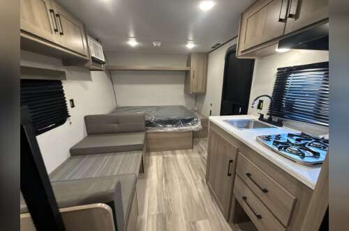 2027 Keystone COLEMAN 17B in albuquerque NM