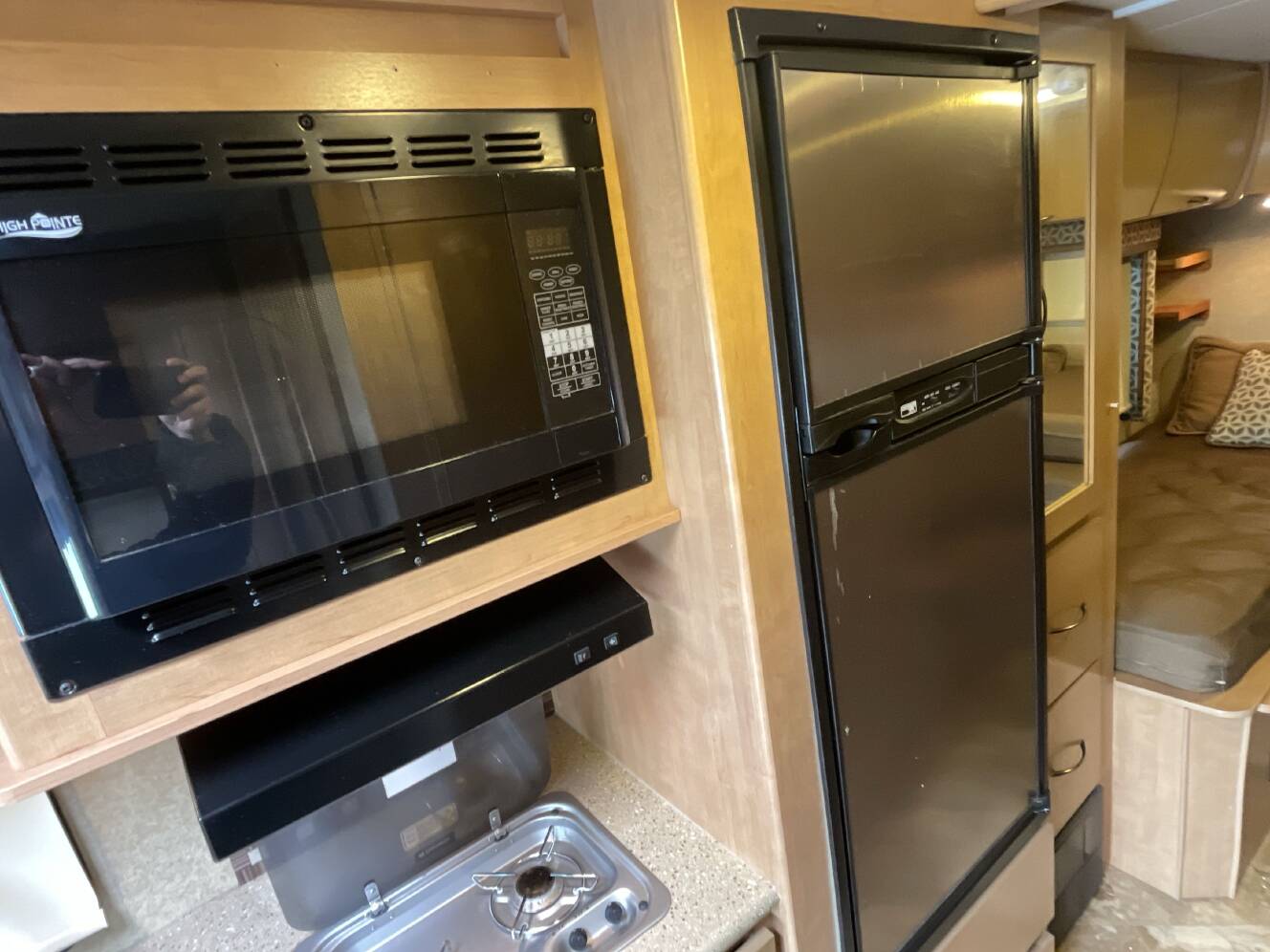 A photo of this 2015 Thor FOUR WINDS SIESTA 24ST