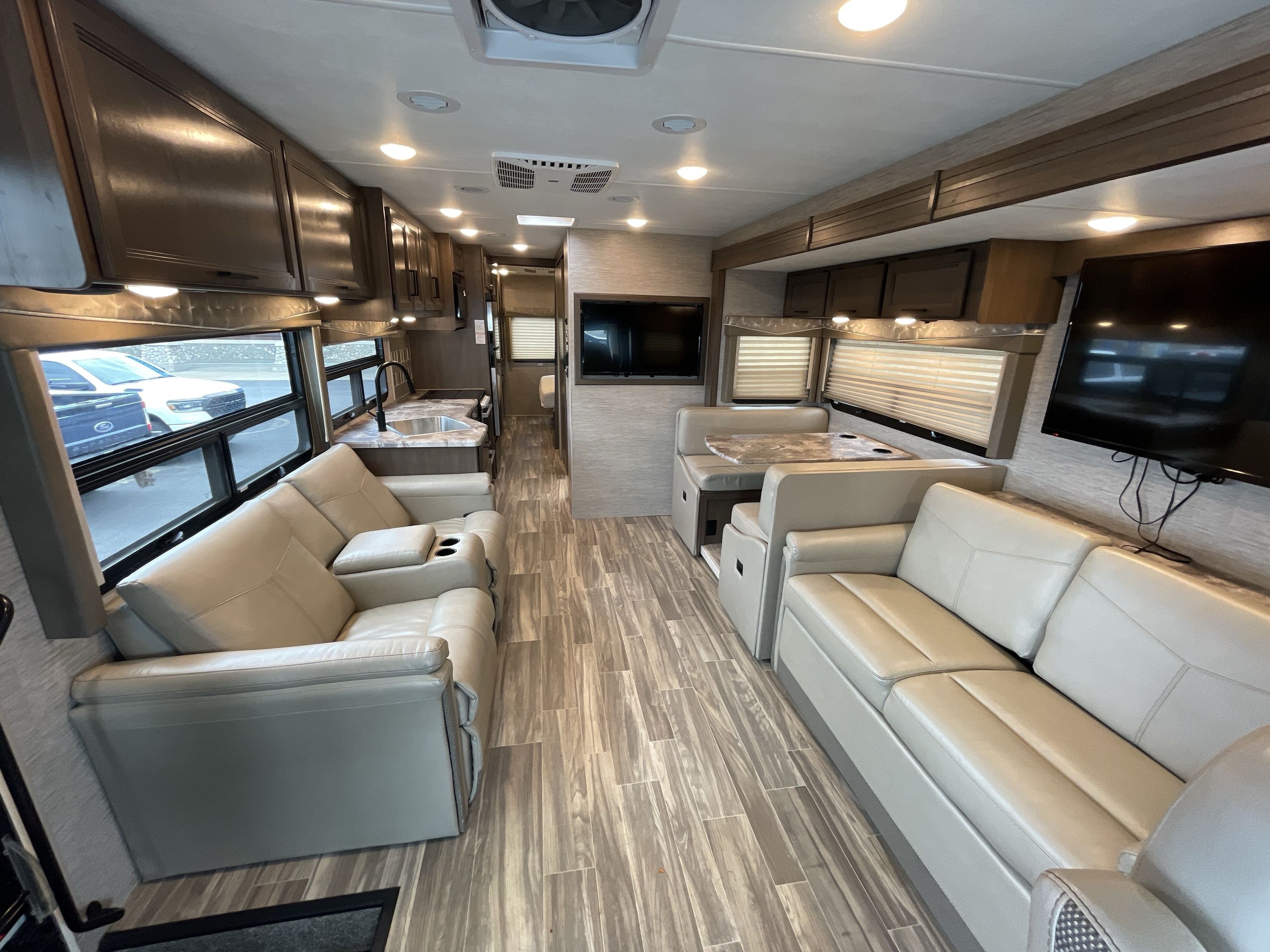 2022 Thor ACE 33.1 in cicero NY