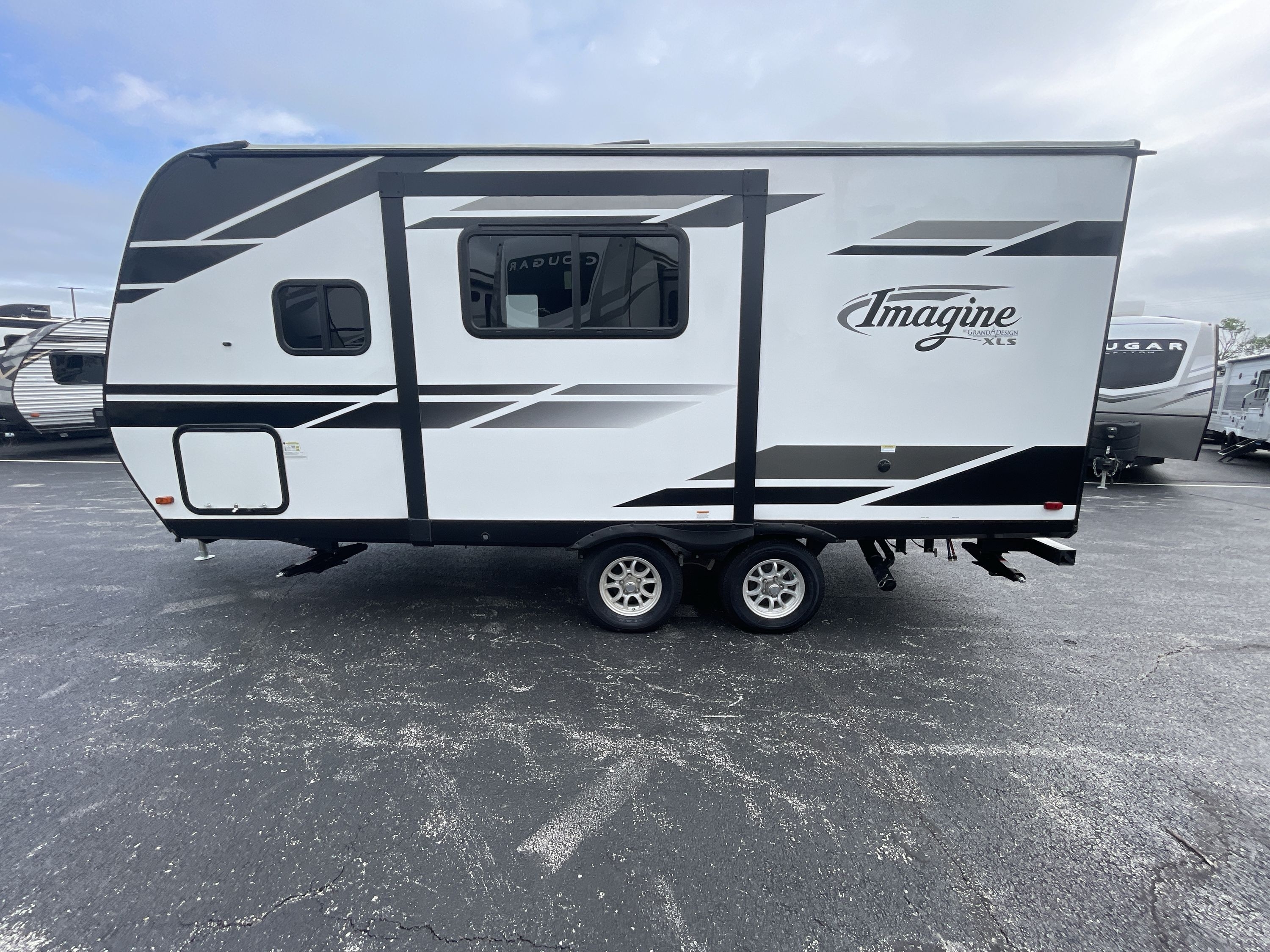 2022 Grand Design IMAGINE XLS 17MKE in strafford MO