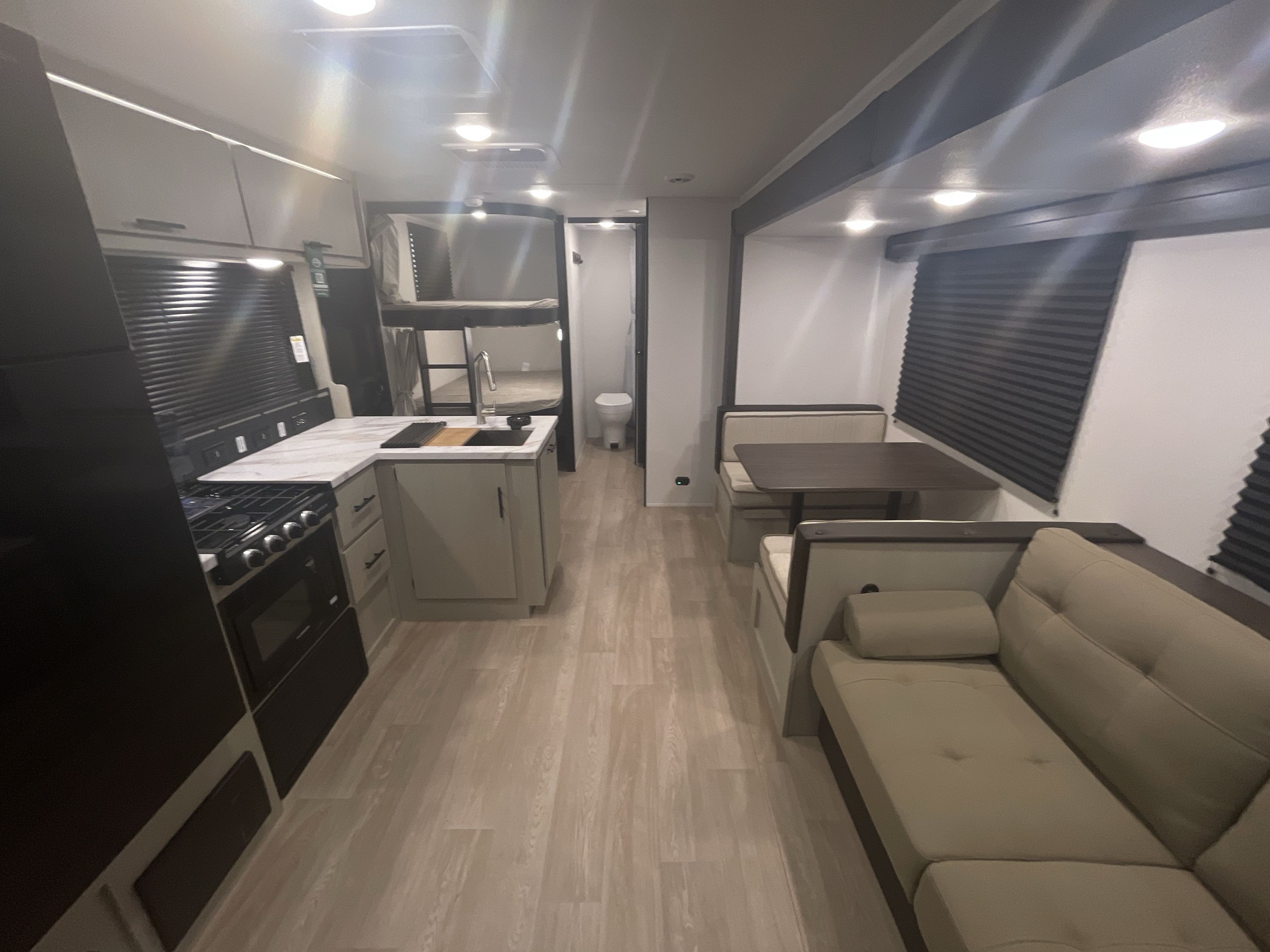 2027 Forest River ALPHA WOLF 27BHX in london KY
