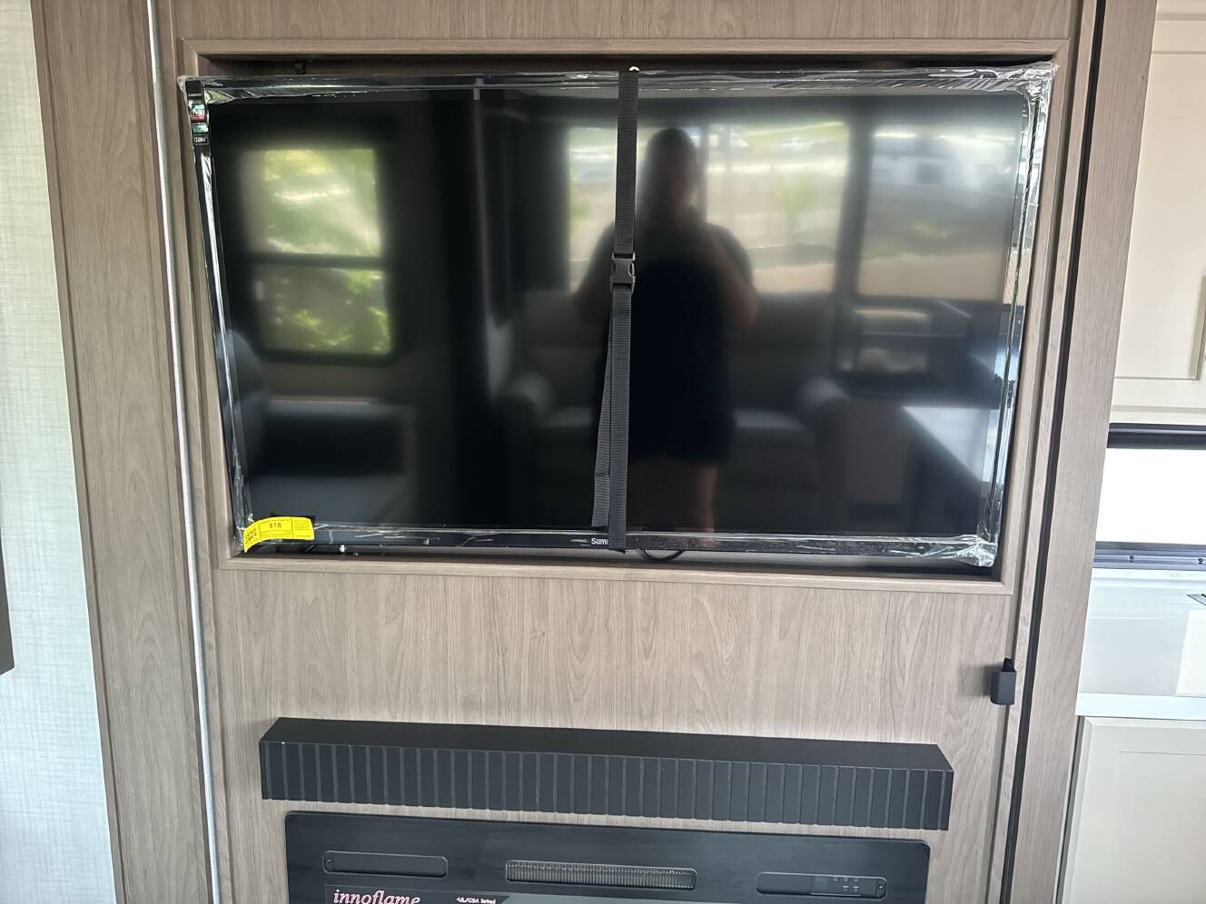 A photo of this 2027 Keystone COUGAR 316RLS