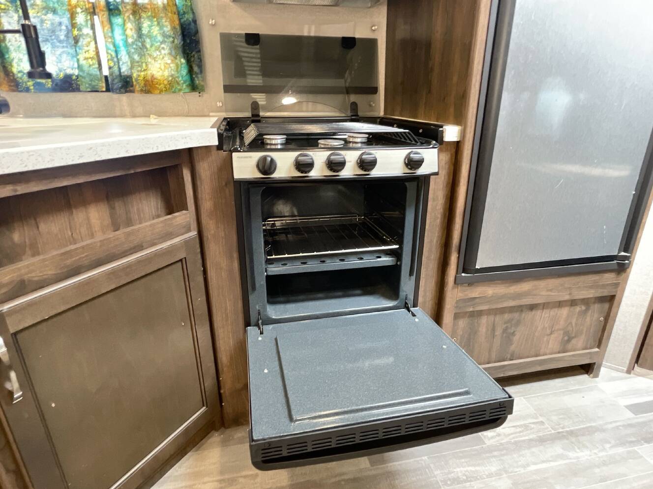 A photo of this 2018 Dutchmen AEROLITE 2423BH