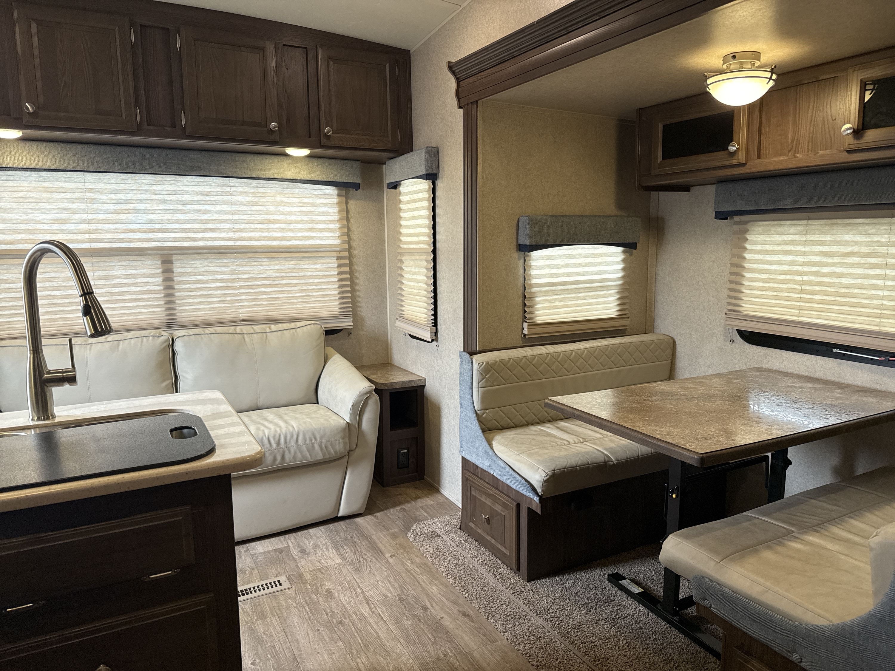 2018 Forest River ROCKWOOD ULTRA LITE 2440BS in elkhart IN