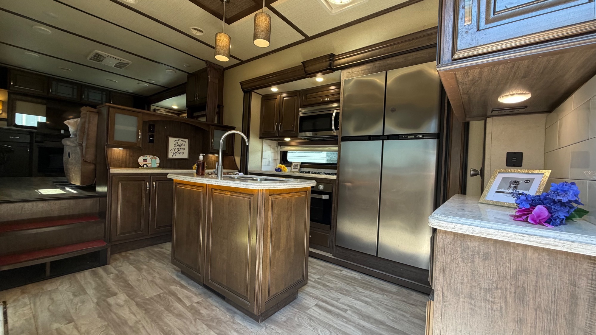View more photos of this listing