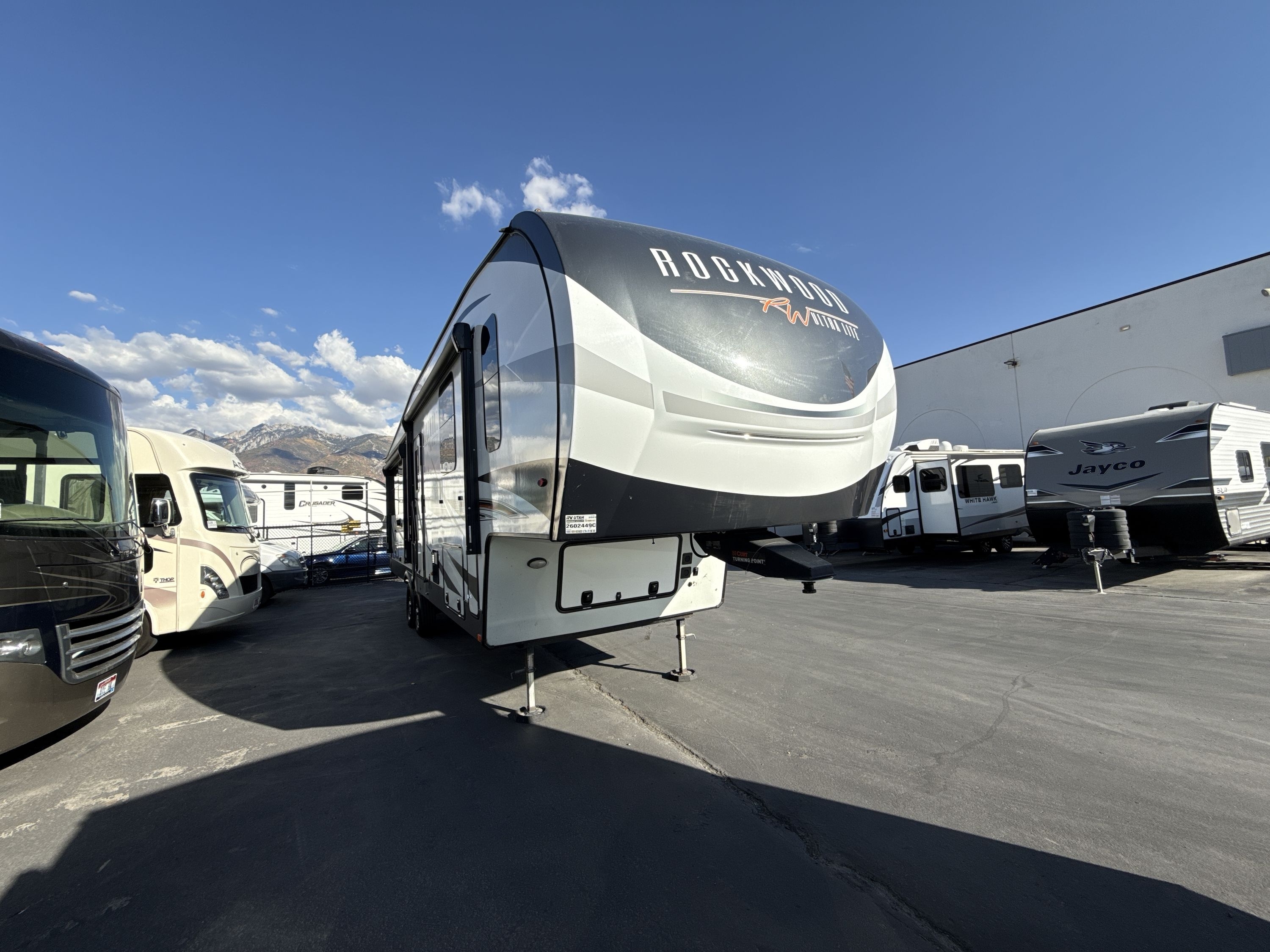 2022 Forest River ROCKWOOD ULTRA LITE 2887MB RV
