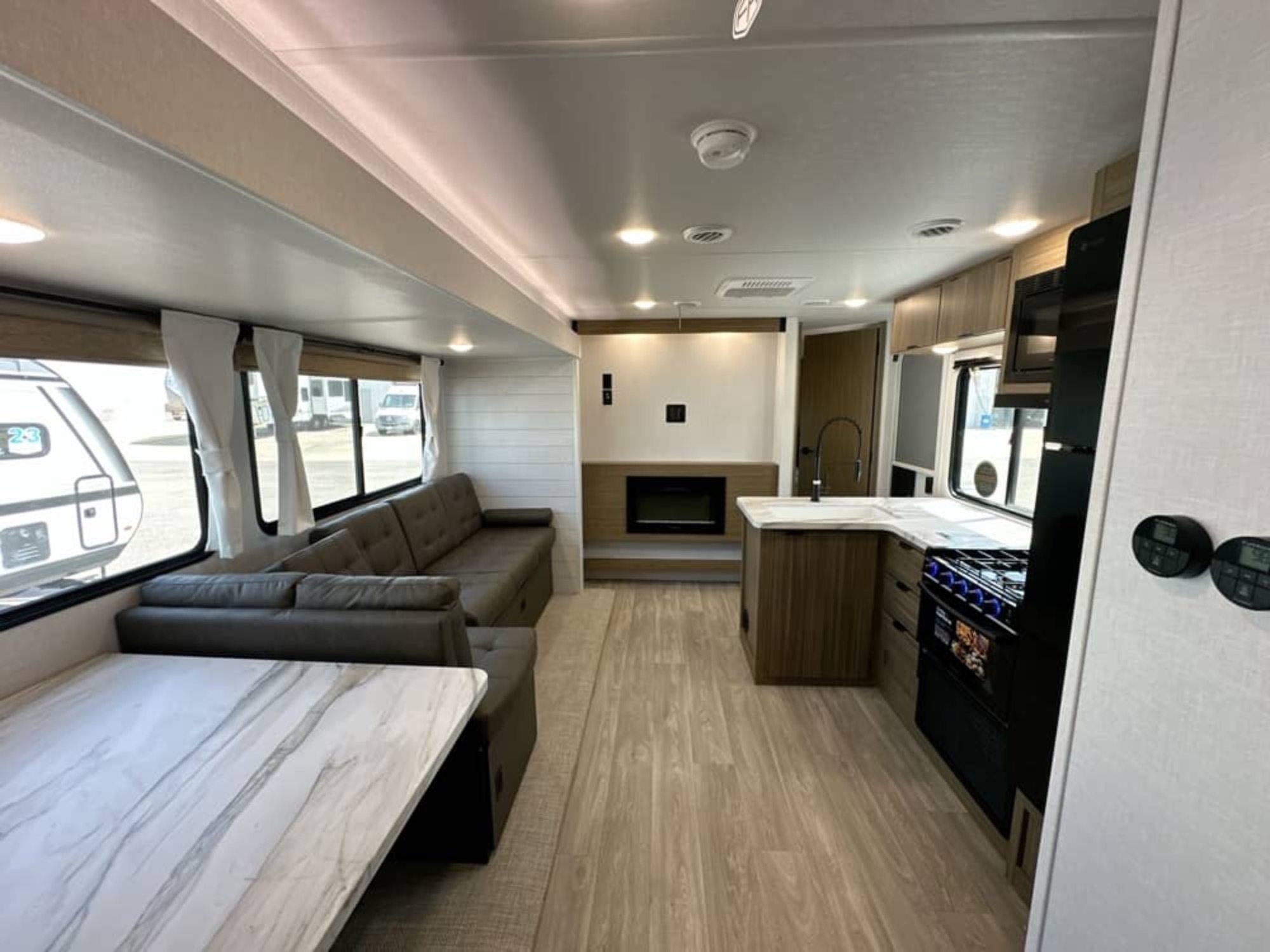 2027 Forest River WILDWOOD 31KQBTS in newport news VA