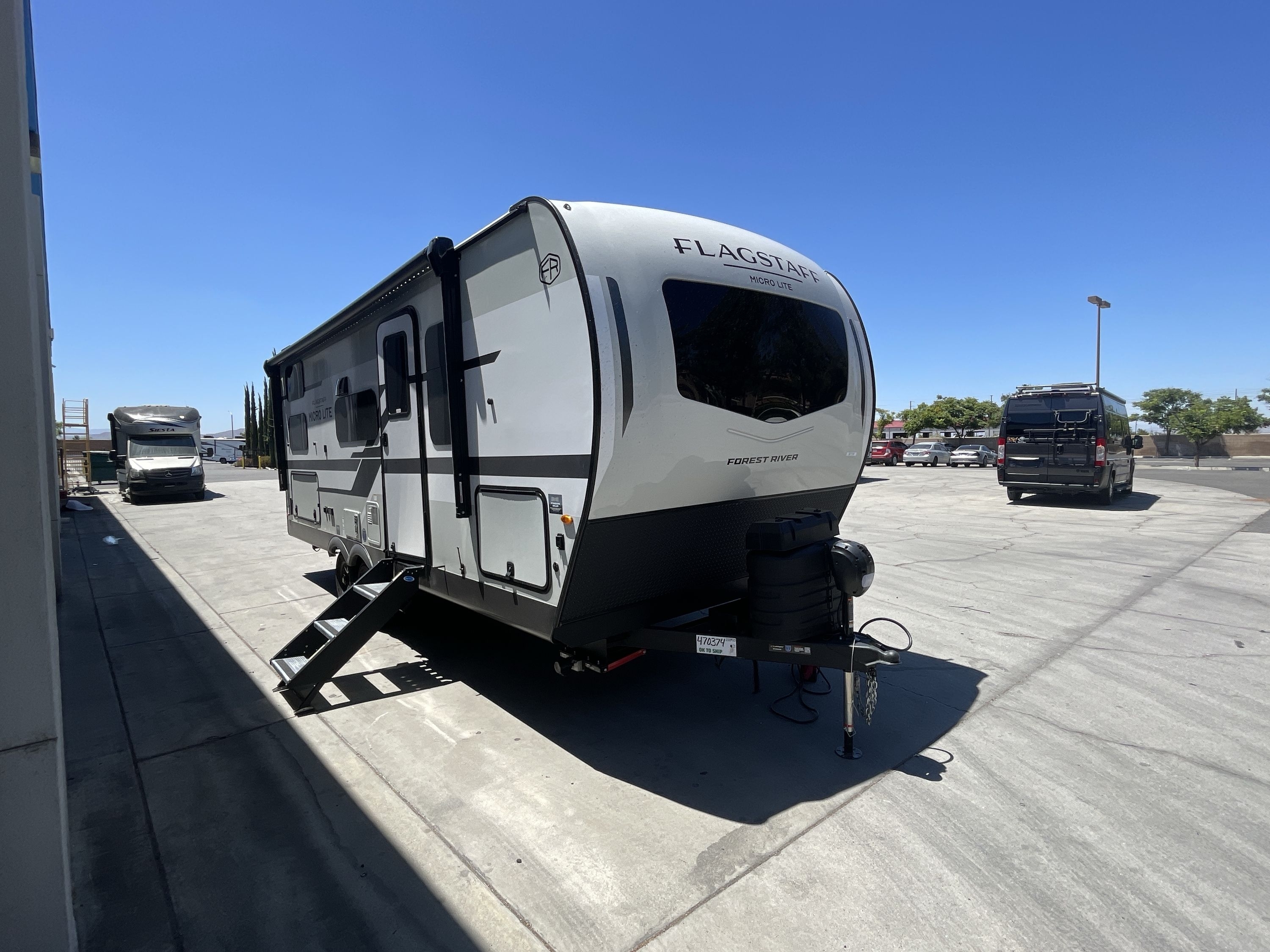 2027 Forest River FLAGSTAFF MICRO LITE 25BRDS in menifee CA
