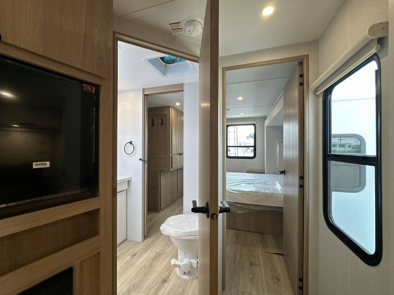 A photo of this 2027 Winnebago THRIVE 26FKD