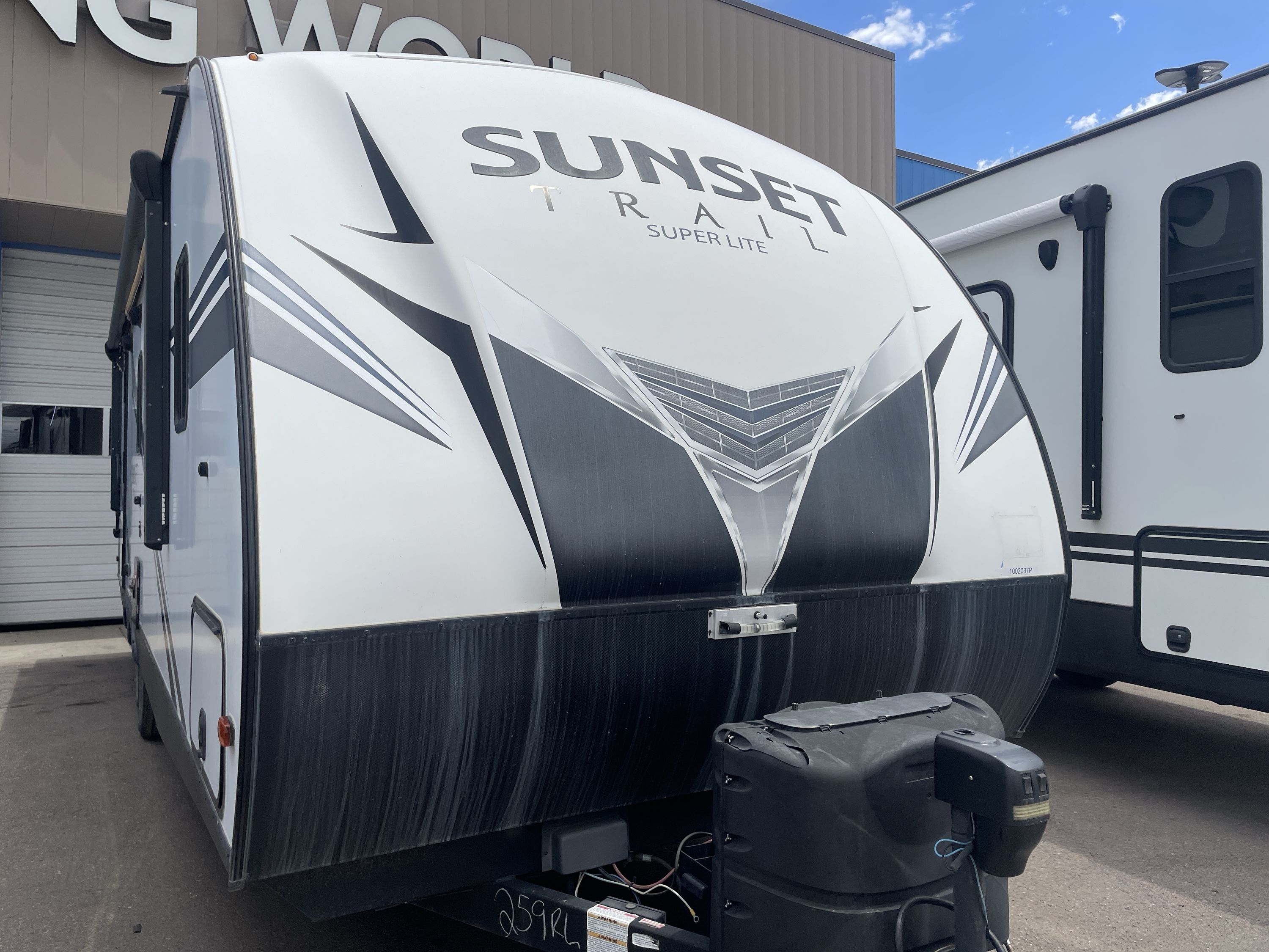 2019 Crossroads SUNSET TRAIL 259RL RV