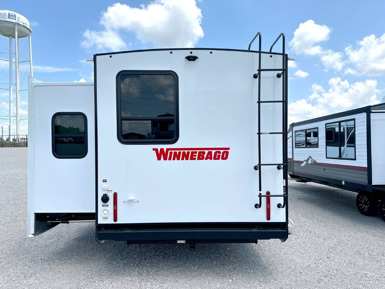 A photo of this 2027 Winnebago THRIVE 26FKD