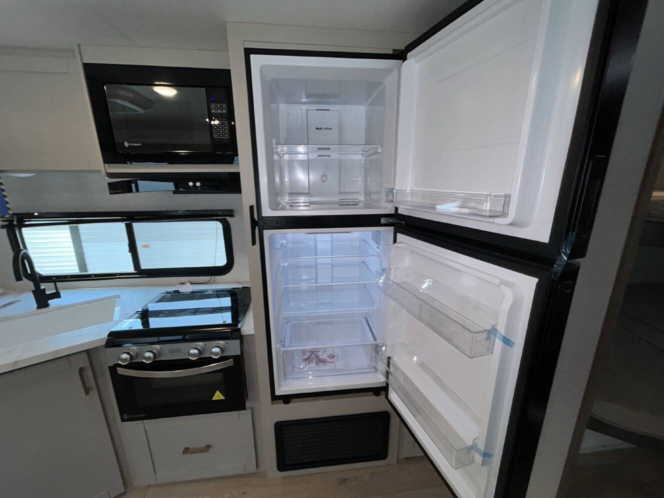 A photo of this 2027 Jayco JAY FLIGHT 261BHS