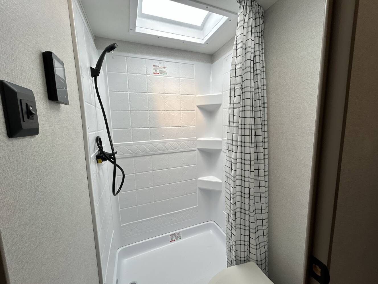 A photo of this 2027 Jayco JAY FLIGHT 261BHS