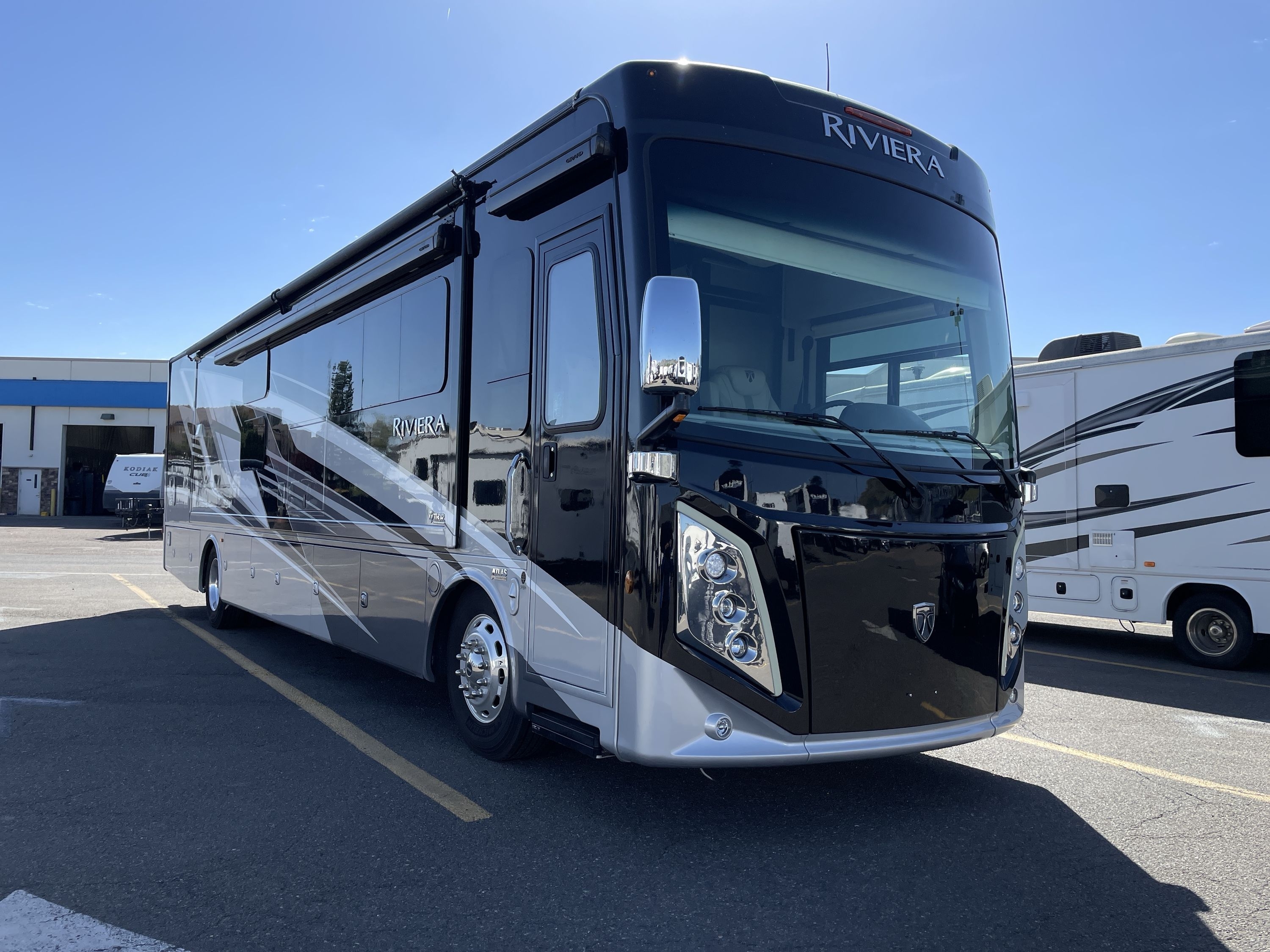 2024 Thor RIVIERA 39BH RV