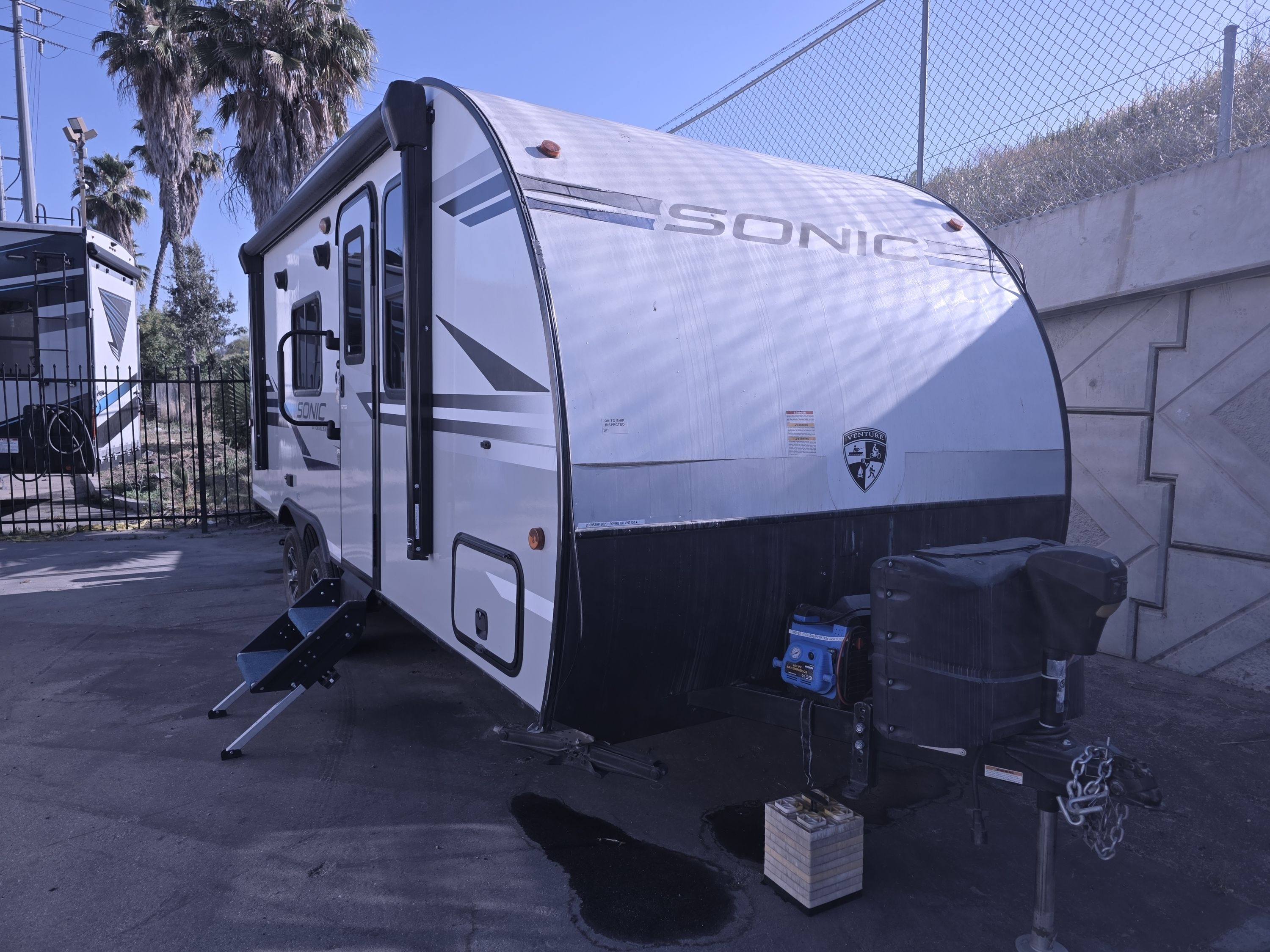 2020 Venture Rv SONIC 190VRB in newhall CA