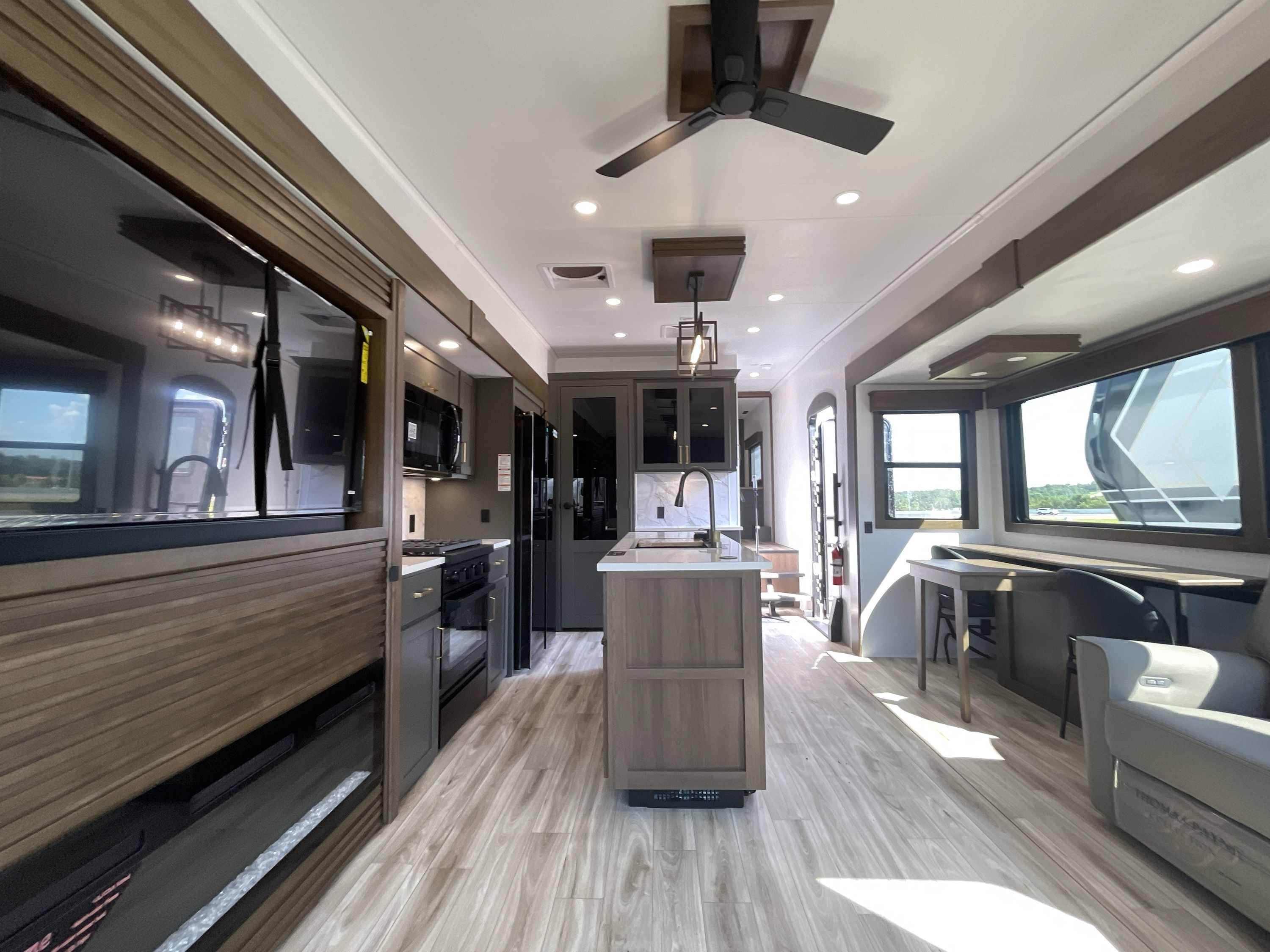 2026 Keystone MONTANA HIGH COUNTRY 290RL in oklahoma city OK