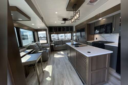 2026 Keystone MONTANA HIGH COUNTRY 290RL in oklahoma city OK