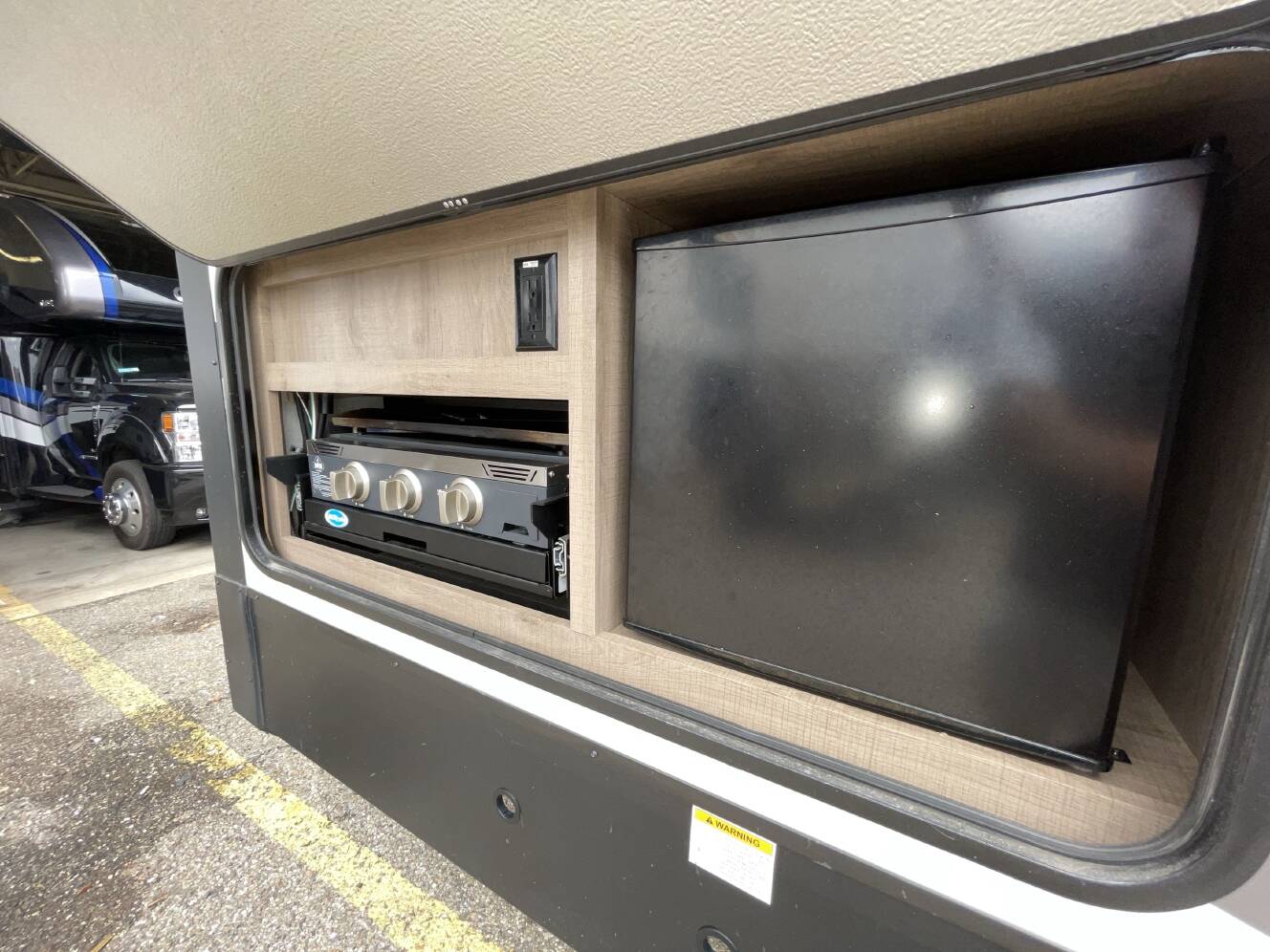 A photo of this 2024 Grand Design IMAGINE 2670MK